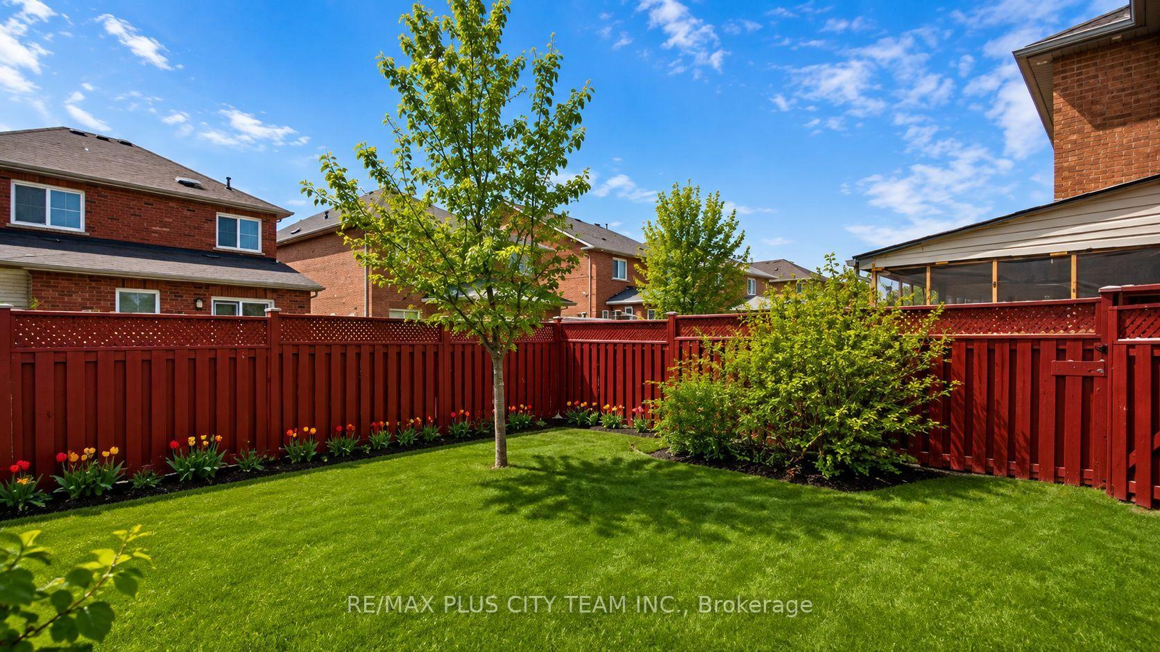 Photo 22 of 4 Slessor Lane, Brampton, Bram East — HOMEH