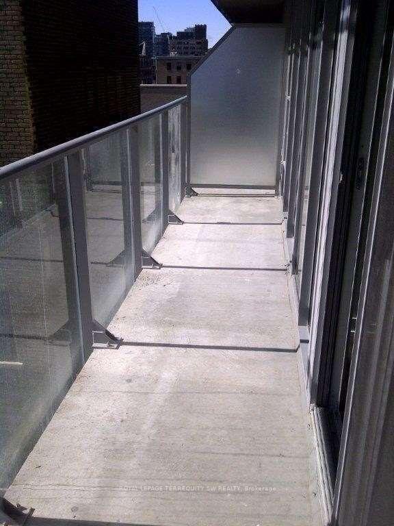 Photo 10 of Unit 613, 126 Simcoe Street, Toronto, Waterfront Communities — HOMEH