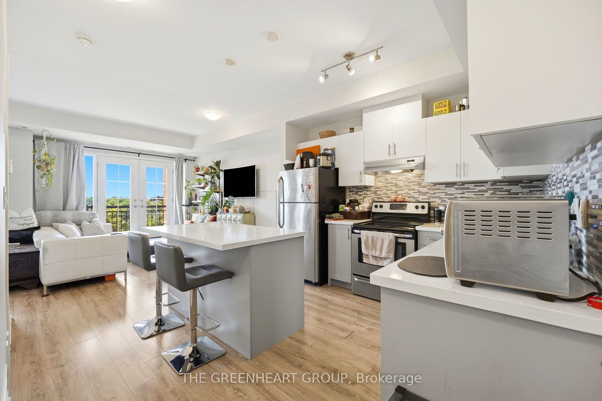 Photo 11 of Unit C28, 26 Bruce Street, Vaughan, East Woodbridge — HOMEH