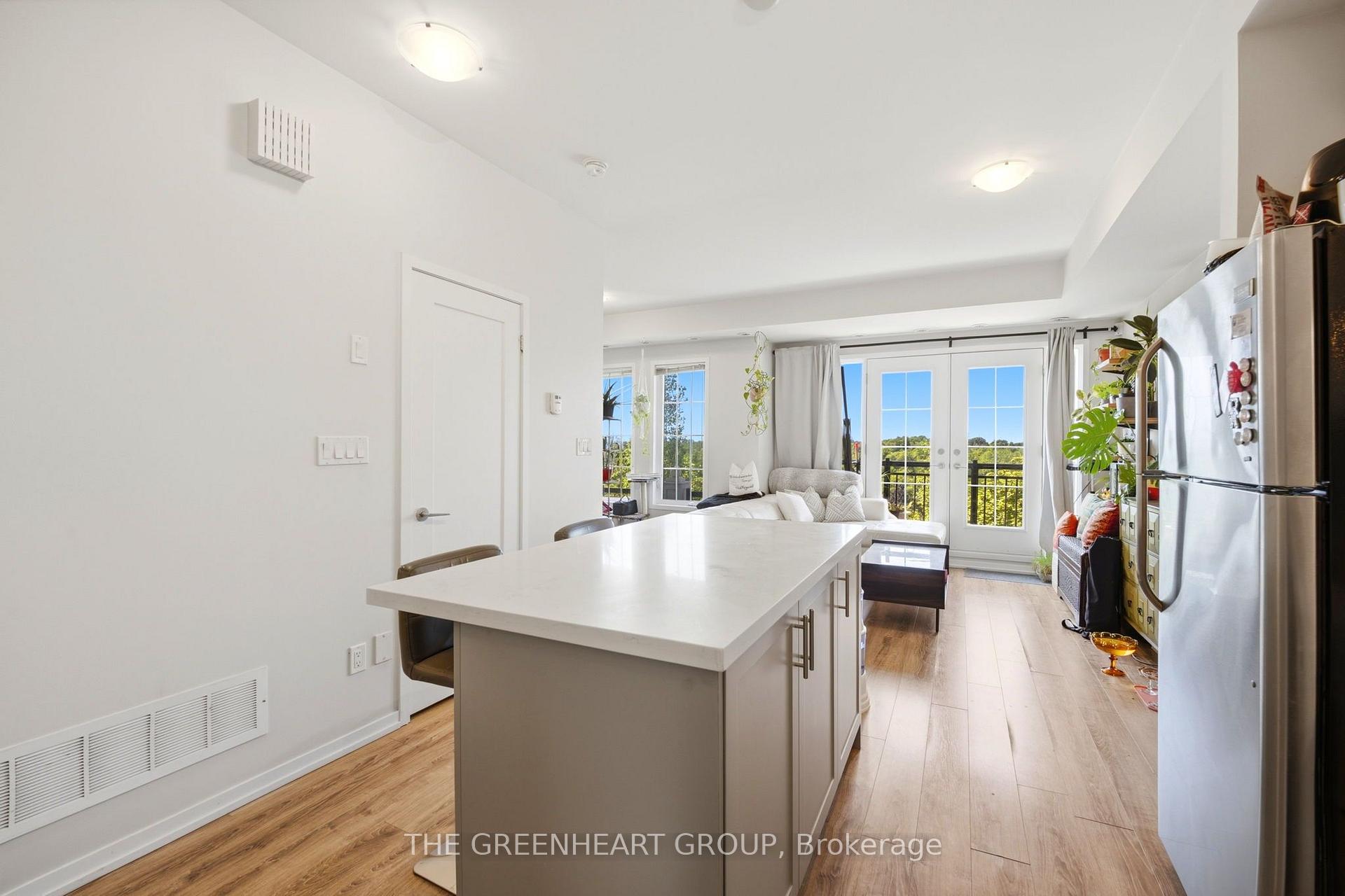Photo 12 of Unit C28, 26 Bruce Street, Vaughan, East Woodbridge — HOMEH