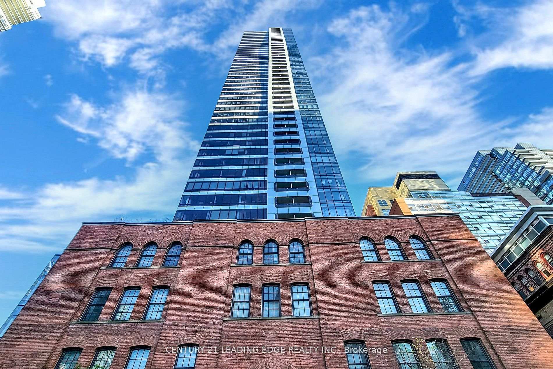 Photo 2 of Unit 418, 5 St Joseph Street, Toronto, Bay Street Corridor — HOMEH