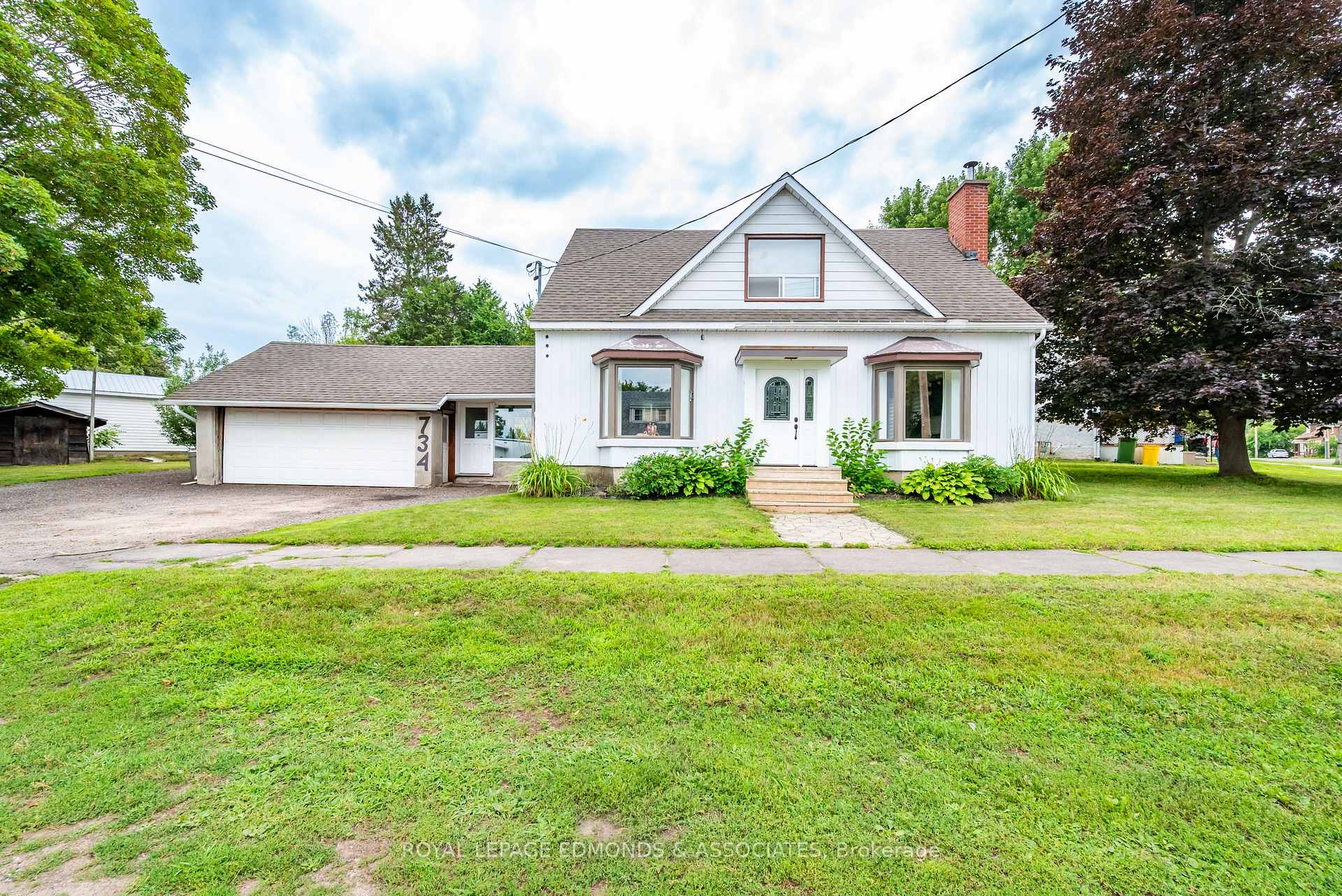 Photo of 734 Front Street
