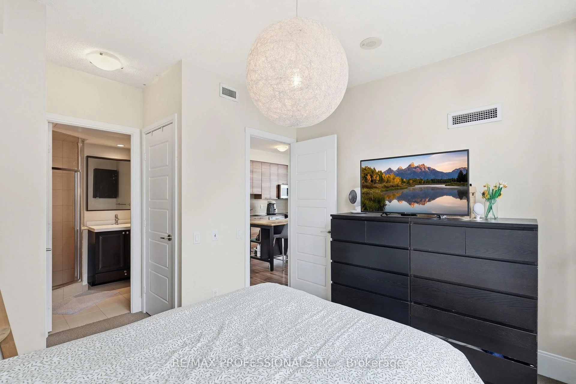 Photo 36 of Unit 1602, 15 Viking Lane, Etobicoke, Islington-City Centre West — HOMEH