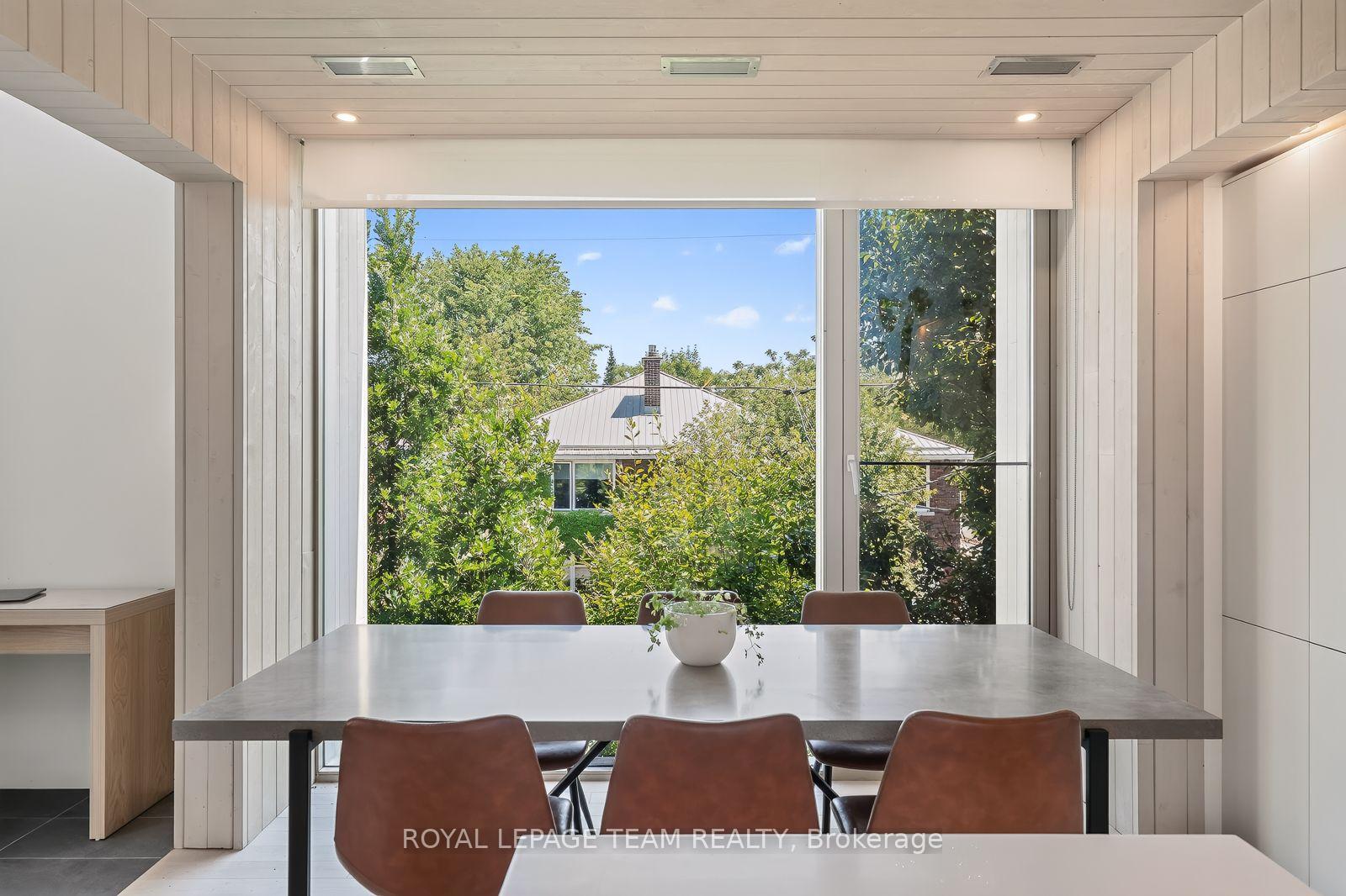 Photo 14 of Unit 2, 142 Ivy Crescent, Ottawa, Lindenlea — HOMEH