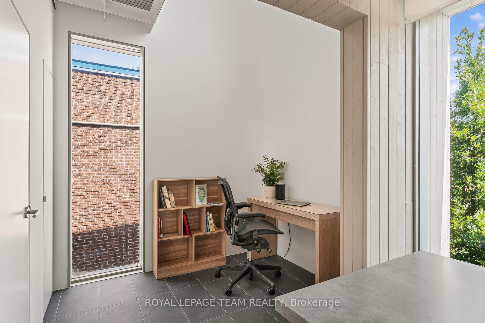 Photo 16 of Unit 2, 142 Ivy Crescent, Ottawa, Lindenlea — HOMEH