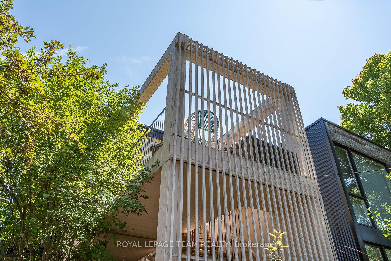 Photo 29 of Unit 2, 142 Ivy Crescent, Ottawa, Lindenlea — HOMEH