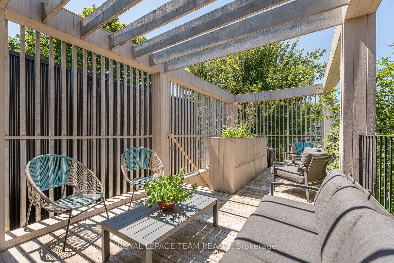 Photo 30 of Unit 2, 142 Ivy Crescent, Ottawa, Lindenlea — HOMEH