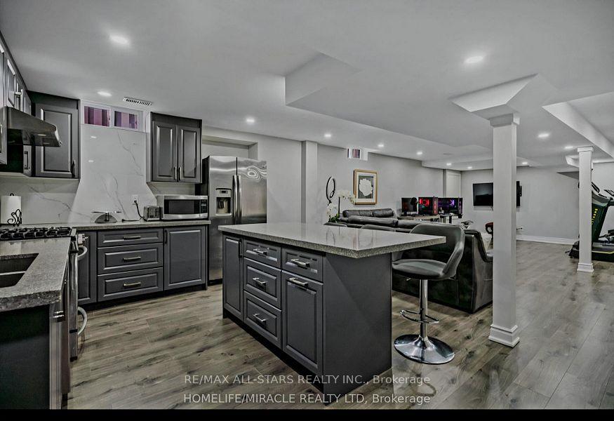 Photo 6 of 91 Song Bird Drive N, Markham, Rouge Fairways — HOMEH