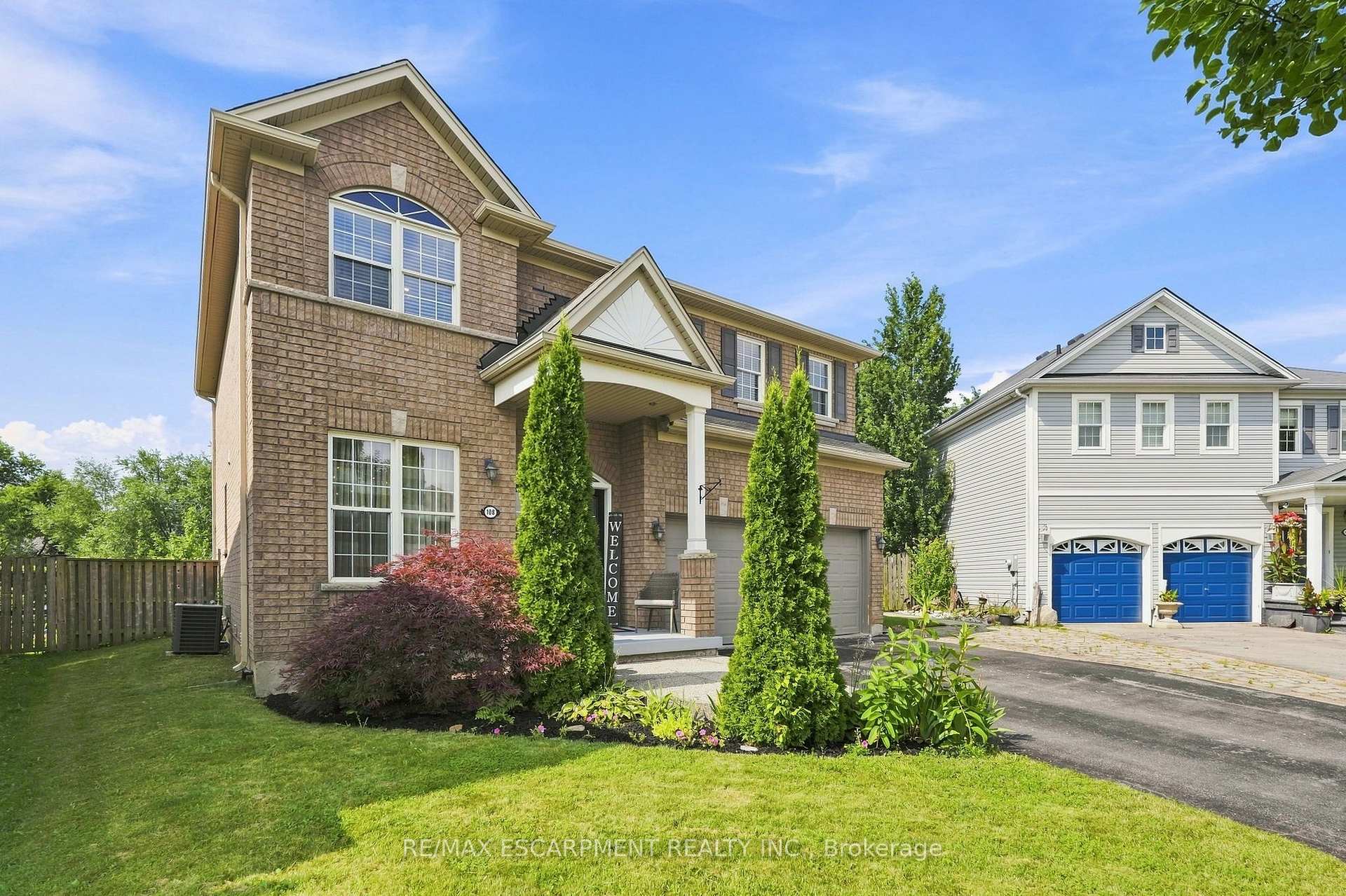 Photo 3 of 108 Fowler Drive, Hamilton, Binbrook — HOMEH