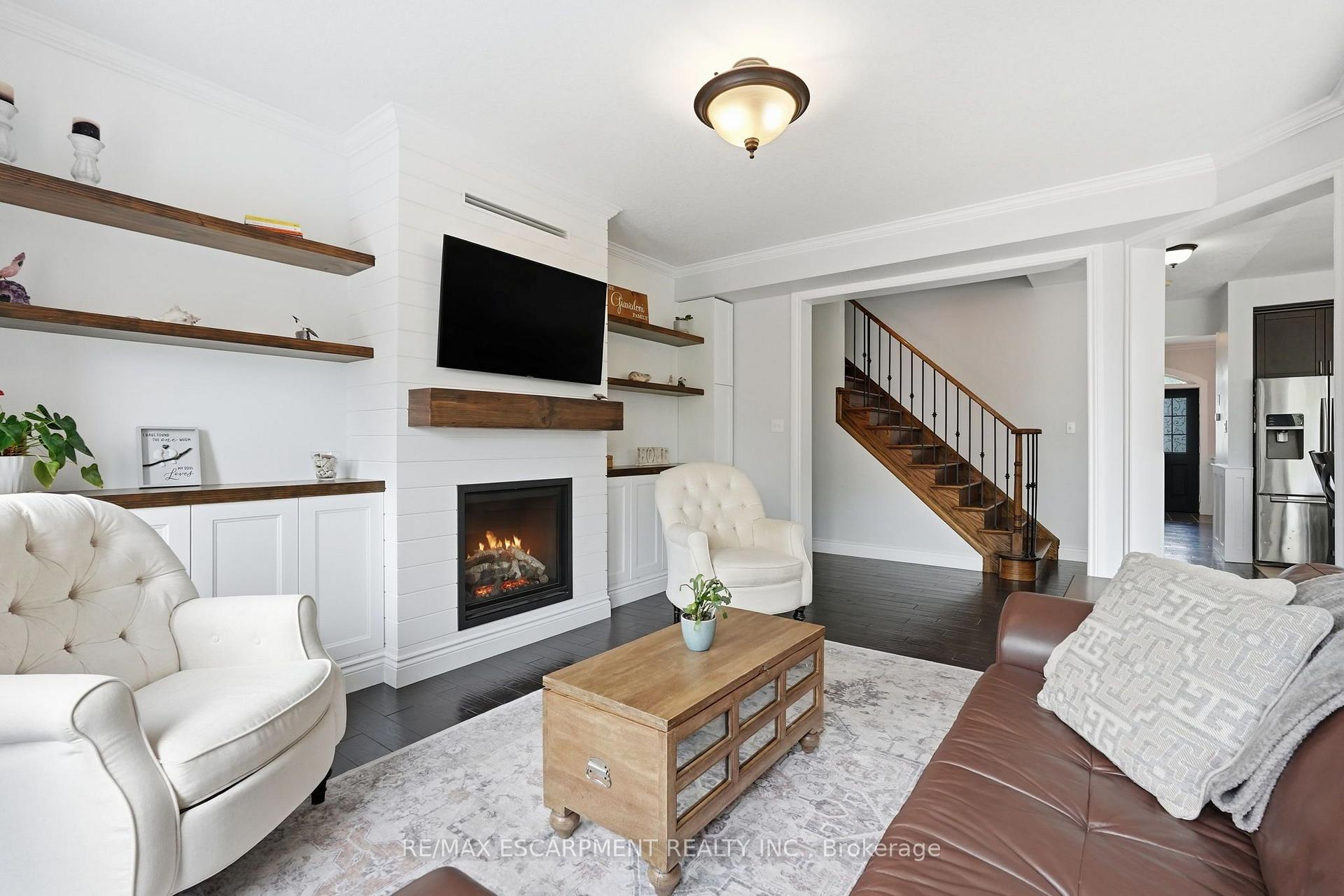 Photo 15 of 108 Fowler Drive, Hamilton, Binbrook — HOMEH