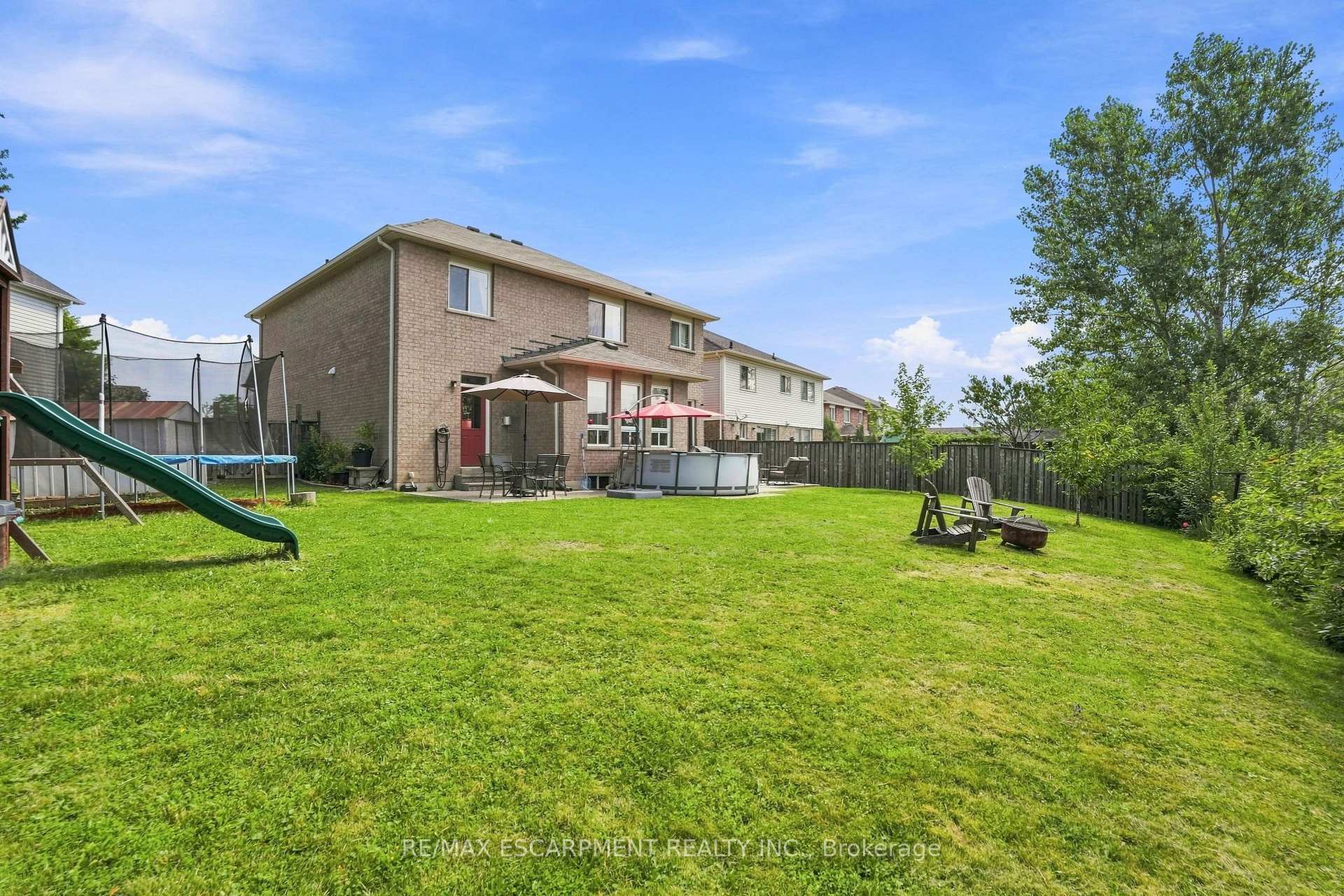 Photo 33 of 108 Fowler Drive, Hamilton, Binbrook — HOMEH