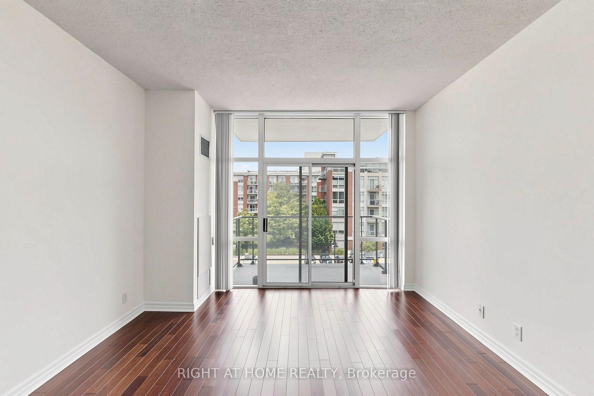 Photo 7 of Unit 408, 70 Port Street E, Mississauga, Port Credit — HOMEH