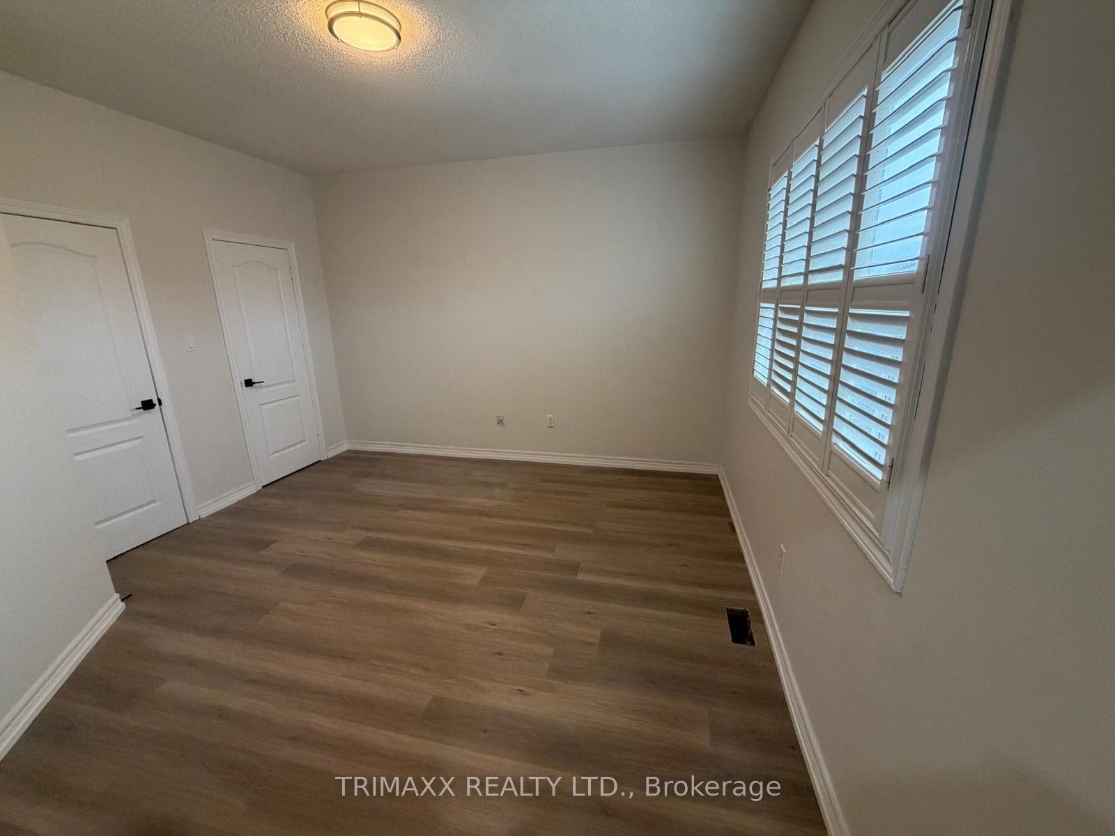 Photo 8 of Unit Upper Unit, 8 Ed Quigg Way, Vaughan, Sonoma Heights — HOMEH