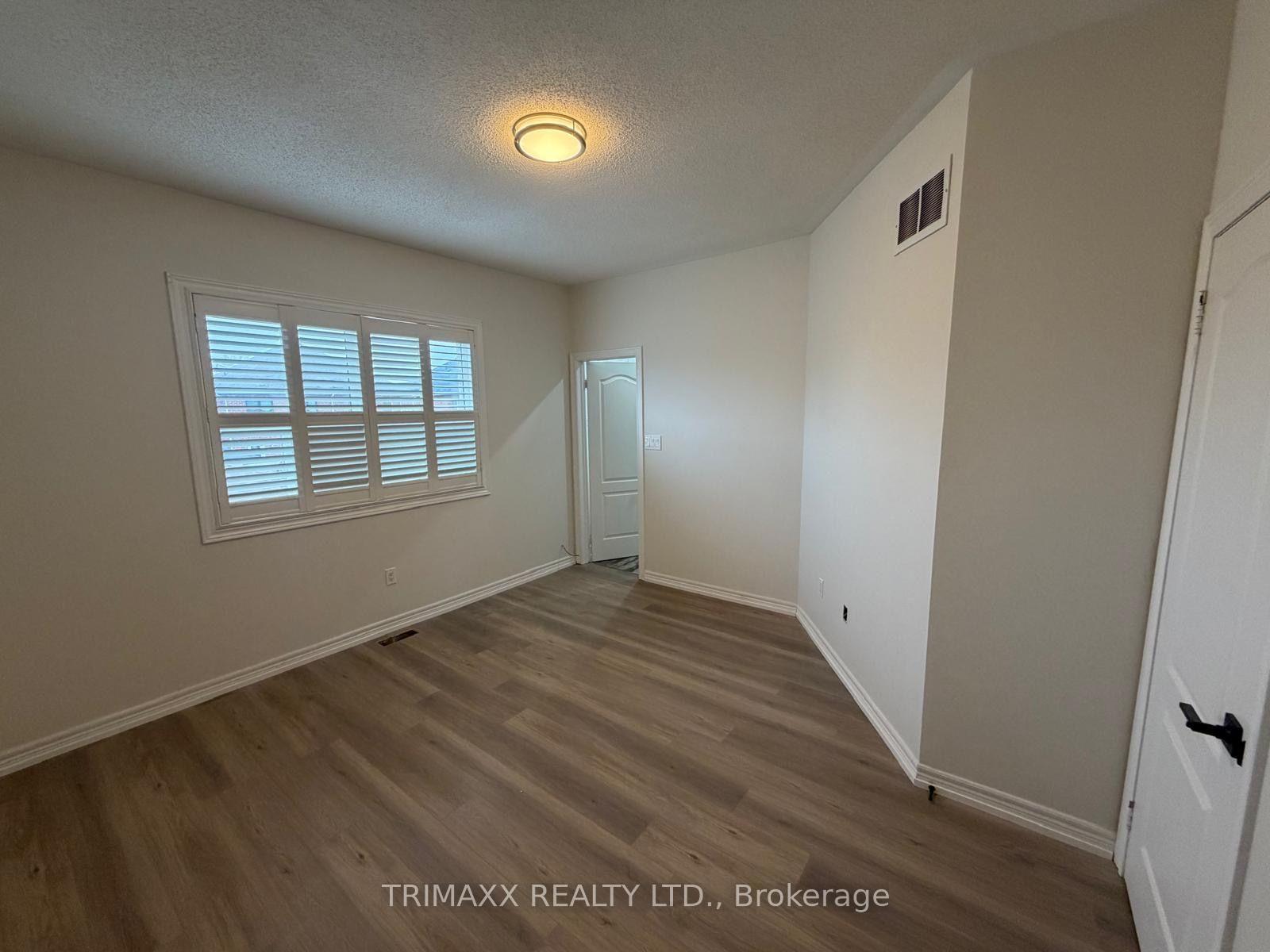 Photo 9 of Unit Upper Unit, 8 Ed Quigg Way, Vaughan, Sonoma Heights — HOMEH