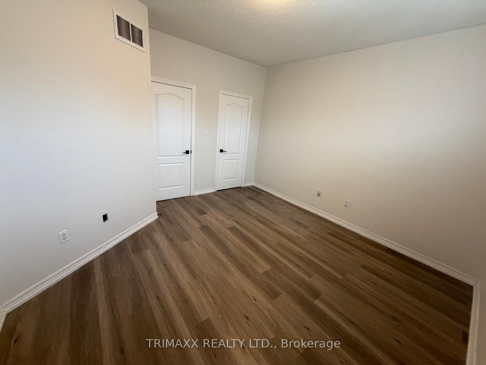 Photo 10 of Unit Upper Unit, 8 Ed Quigg Way, Vaughan, Sonoma Heights — HOMEH