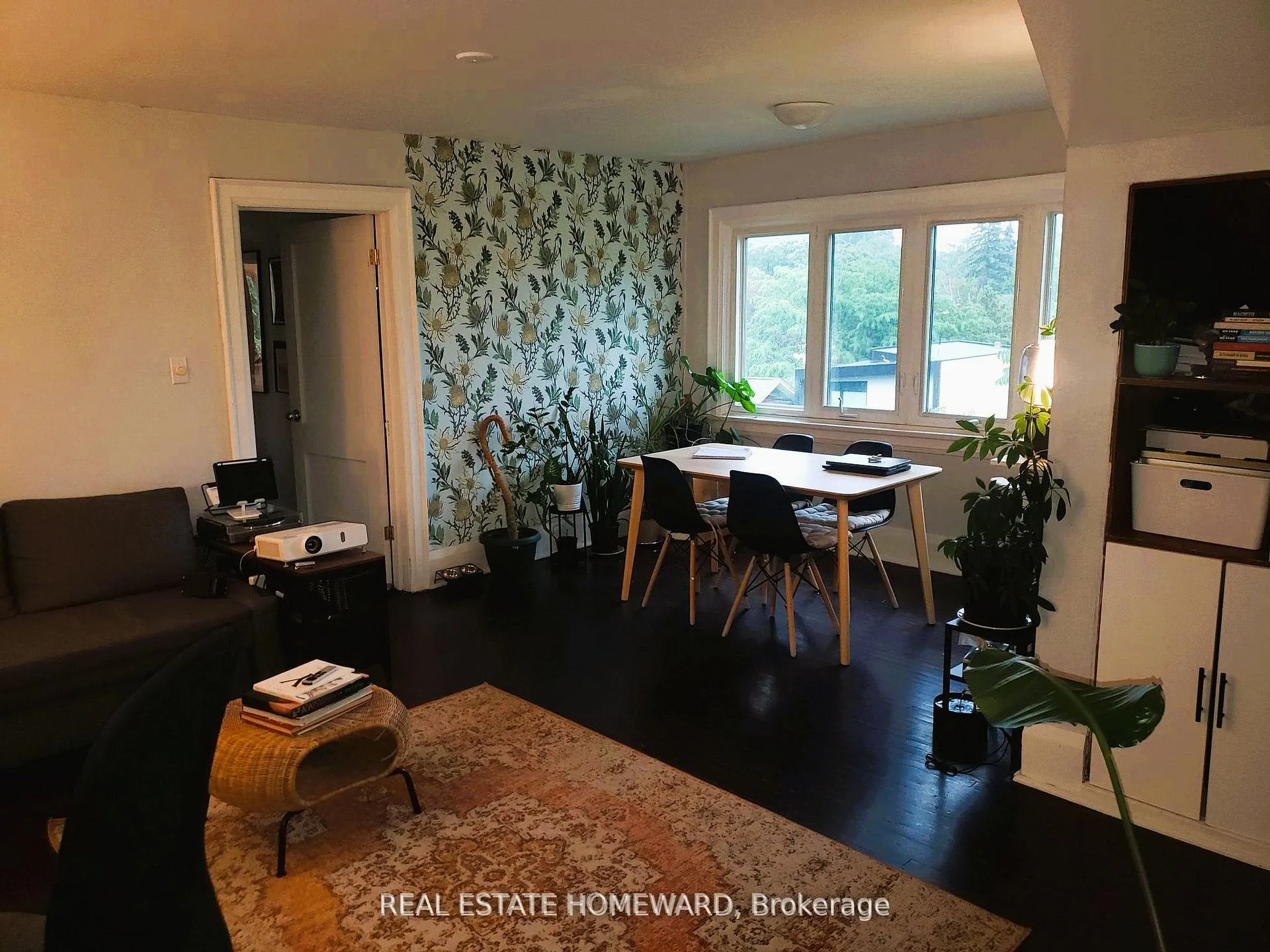 Photo 19 of Unit 4, 435 Parkside Drive, Toronto, High Park-Swansea — HOMEH