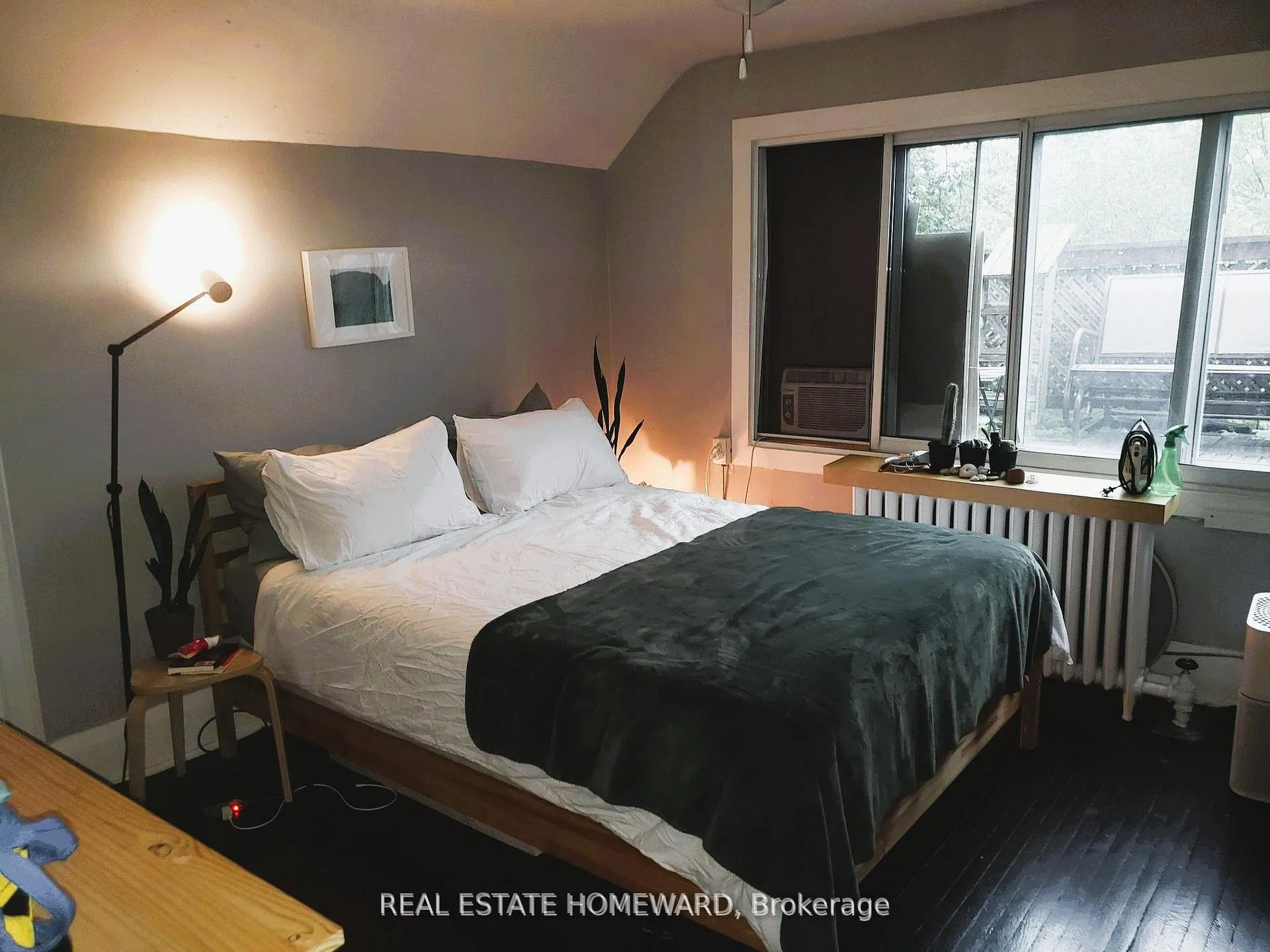 Photo 21 of Unit 4, 435 Parkside Drive, Toronto, High Park-Swansea — HOMEH