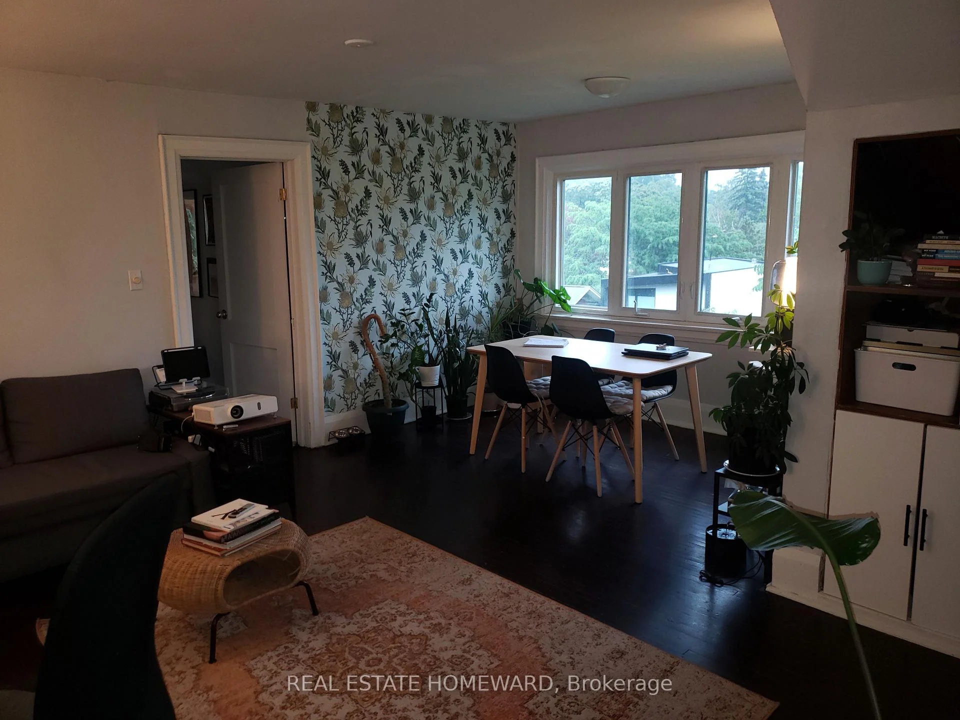 Photo 24 of Unit 4, 435 Parkside Drive, Toronto, High Park-Swansea — HOMEH