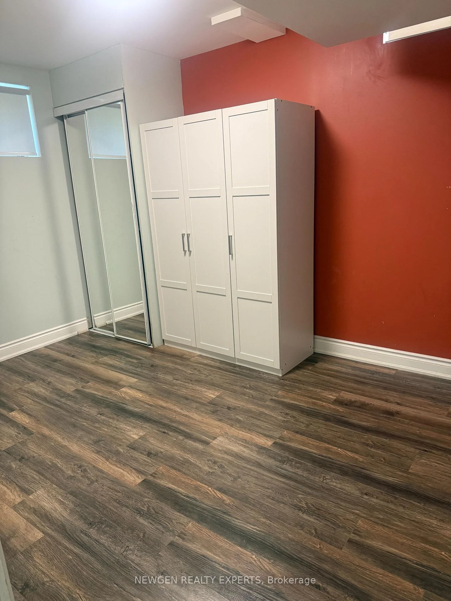 Photo 6 of Unit Bsmnt, 23 Hawtrey Road, Brampton, Northwest Brampton — HOMEH