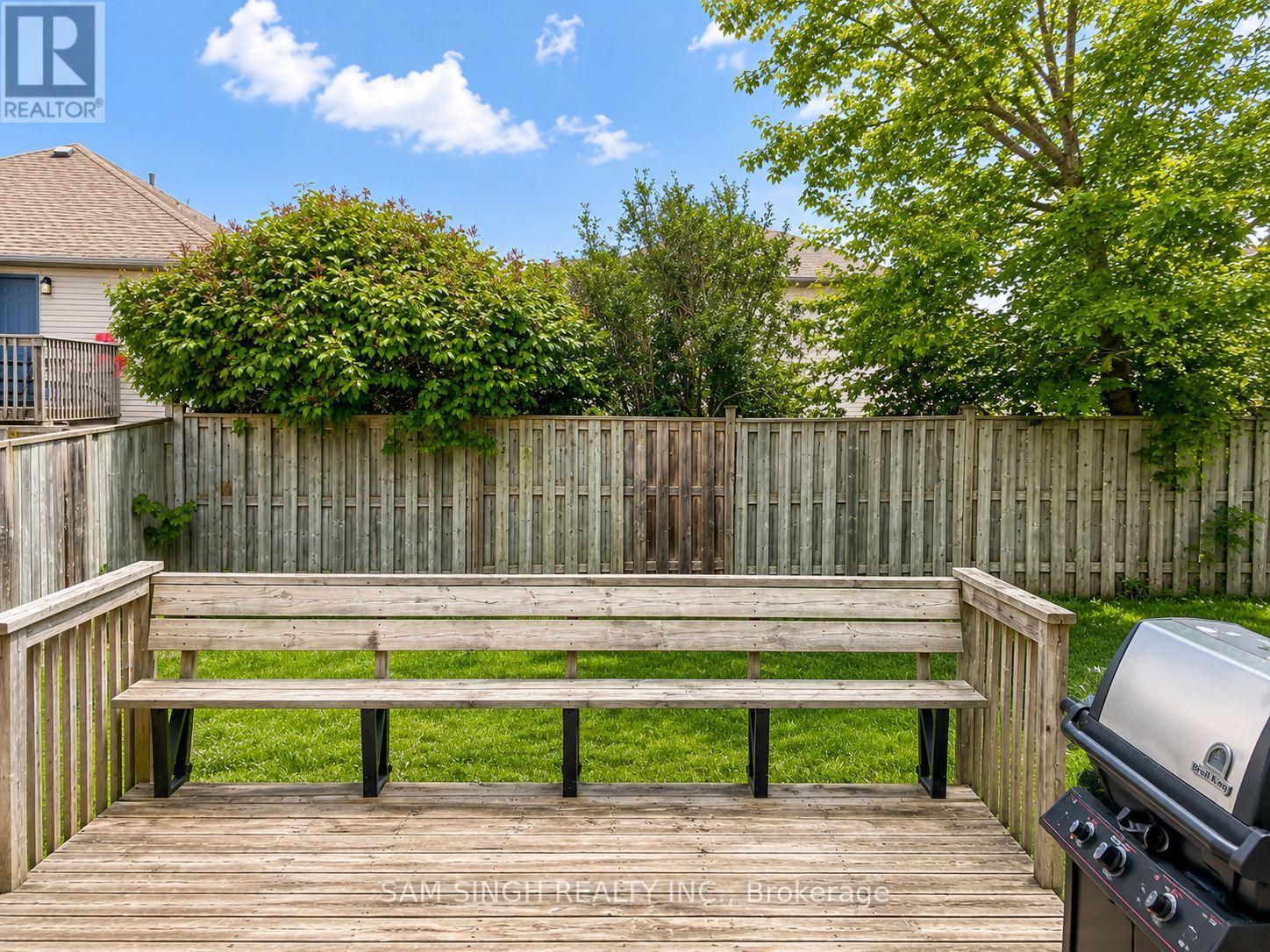 Photo 7 of 185 Thurman Circle, London, East D — HOMEH