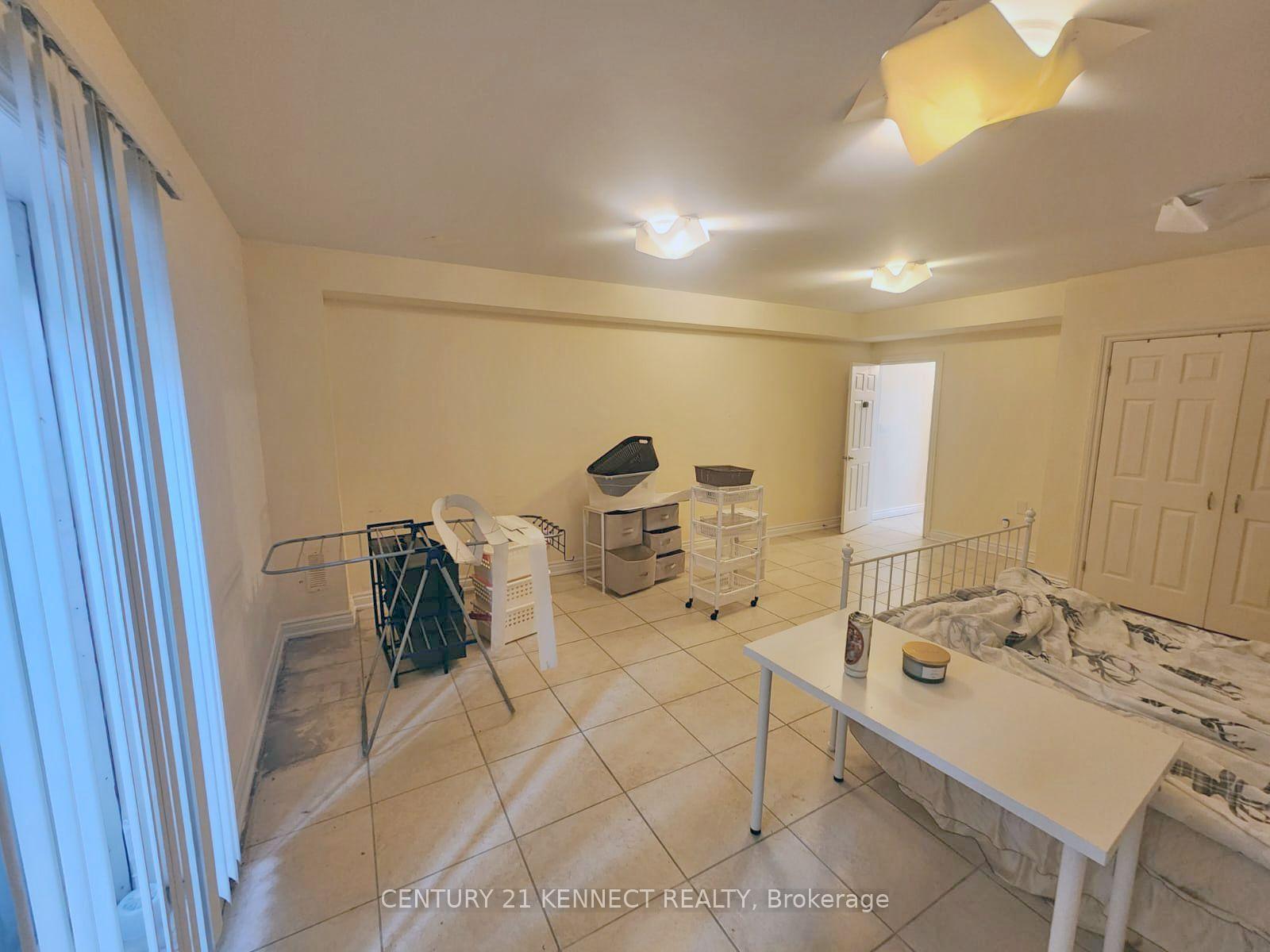 Photo 4 of 150B Finch Avenue E, North York, Newtonbrook East — HOMEH