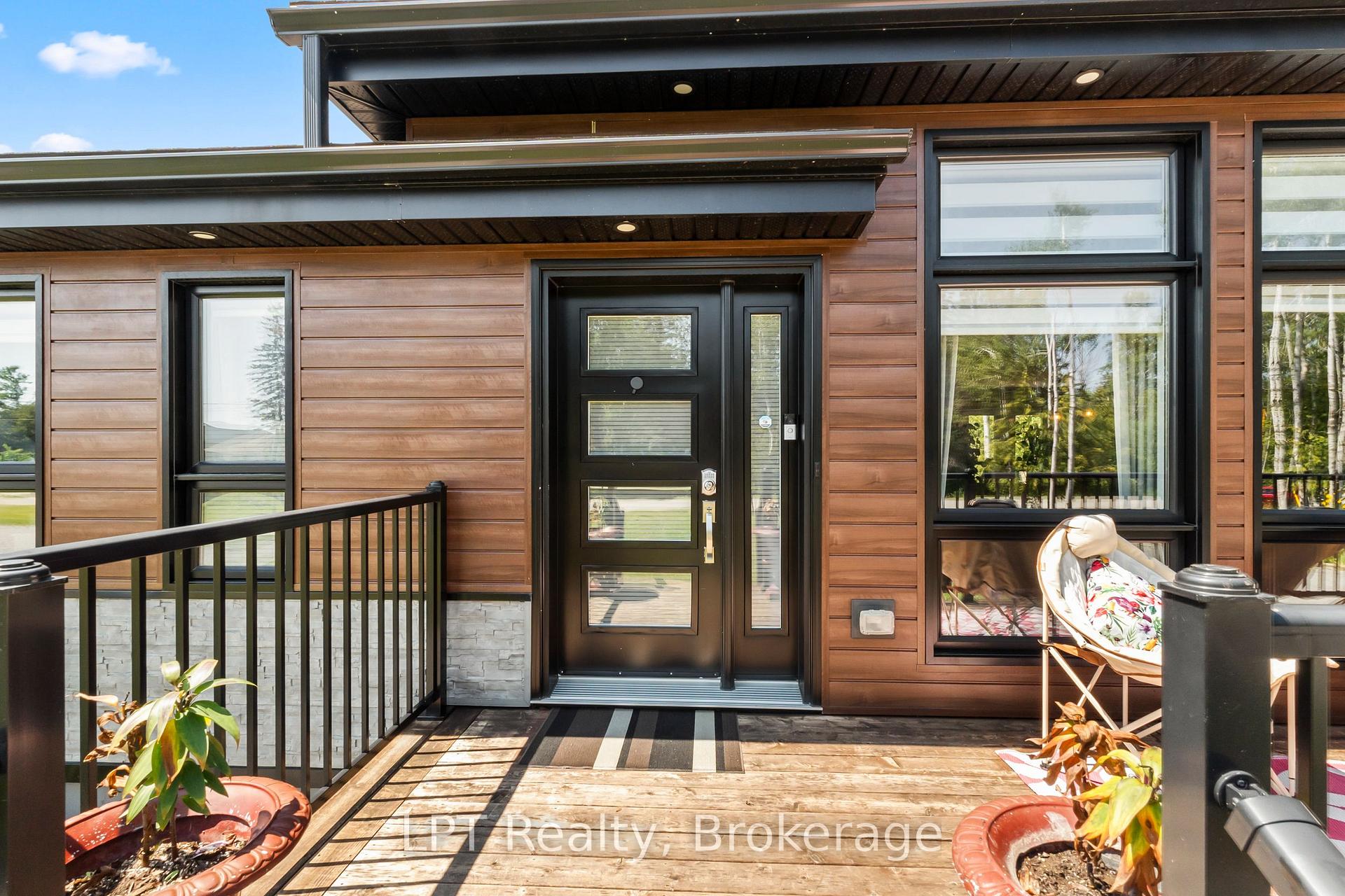 Photo 6 of 61 Pinewood Boulevard, Kawartha Lakes, Carden — HOMEH