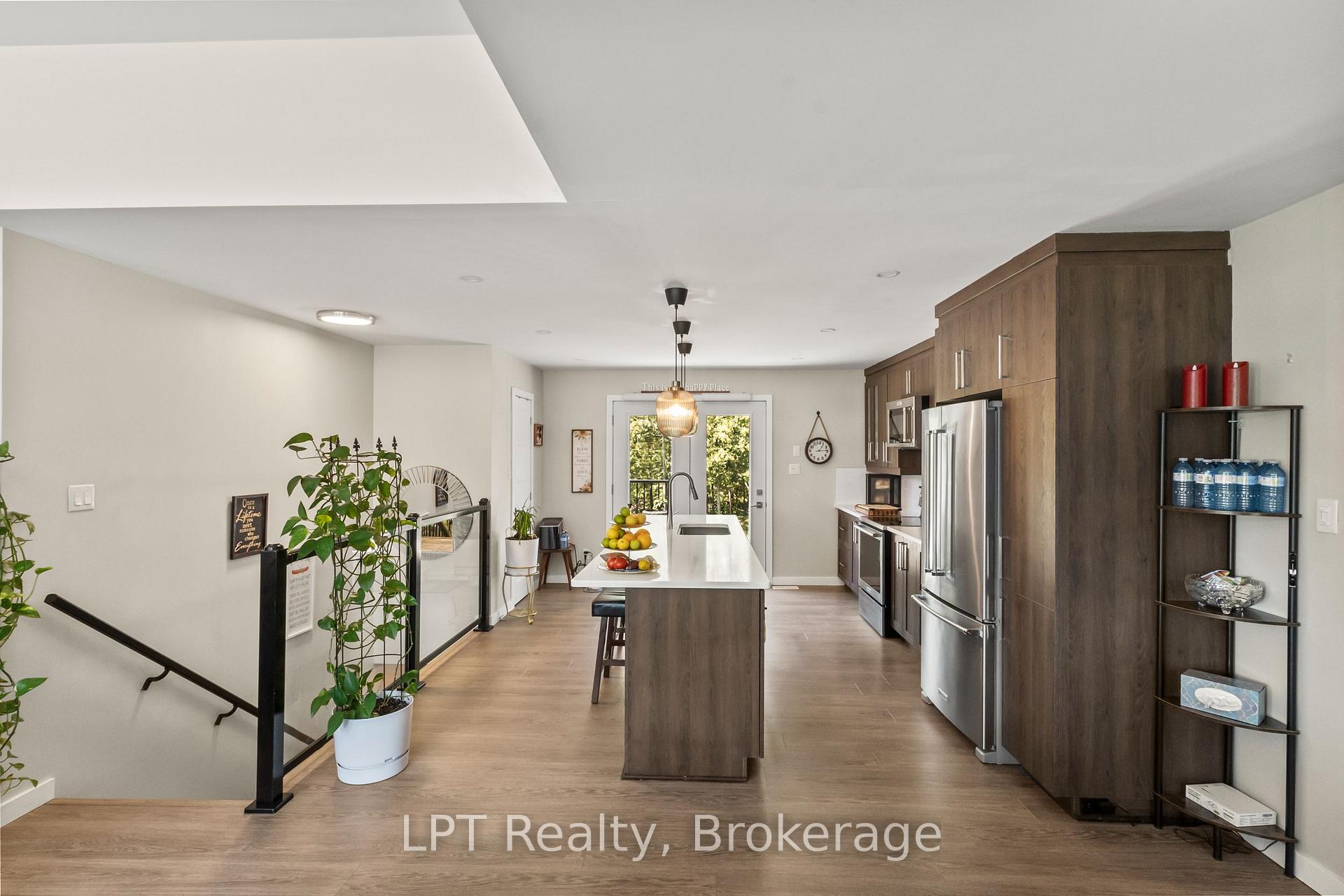 Photo 13 of 61 Pinewood Boulevard, Kawartha Lakes, Carden — HOMEH