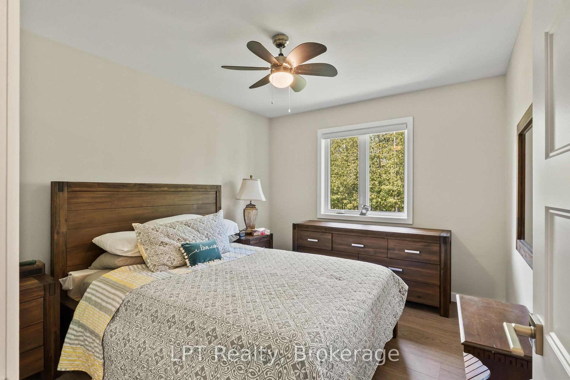 Photo 27 of 61 Pinewood Boulevard, Kawartha Lakes, Carden — HOMEH