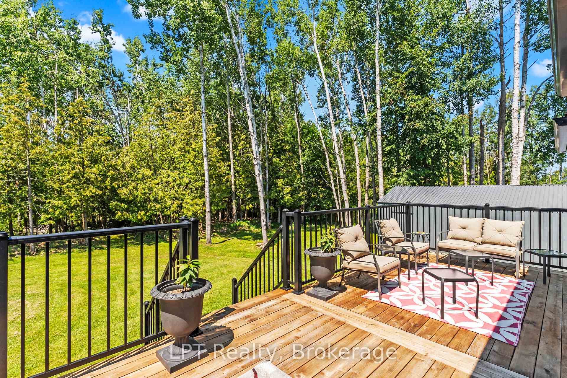 Photo 42 of 61 Pinewood Boulevard, Kawartha Lakes, Carden — HOMEH