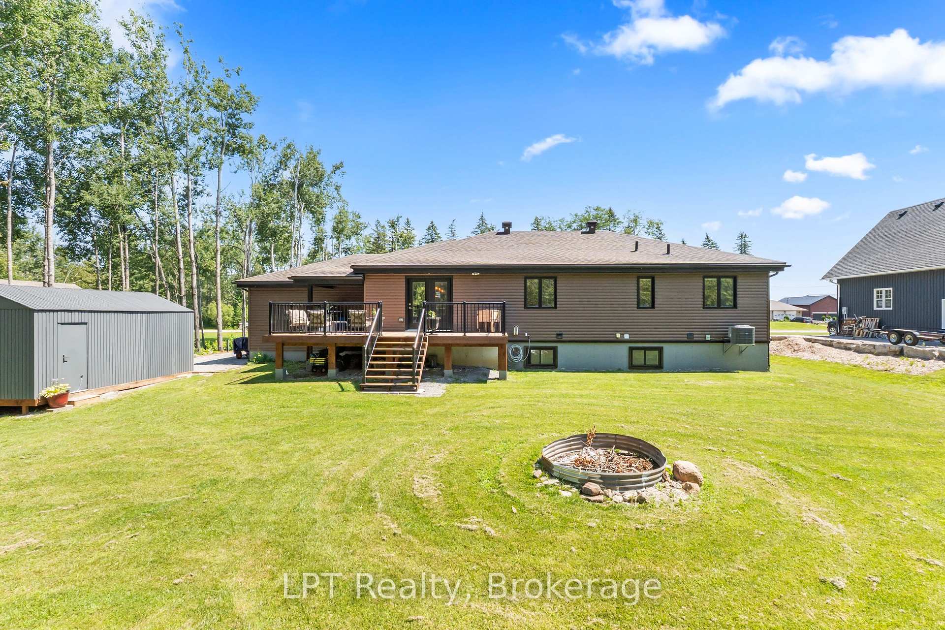 Photo 47 of 61 Pinewood Boulevard, Kawartha Lakes, Carden — HOMEH
