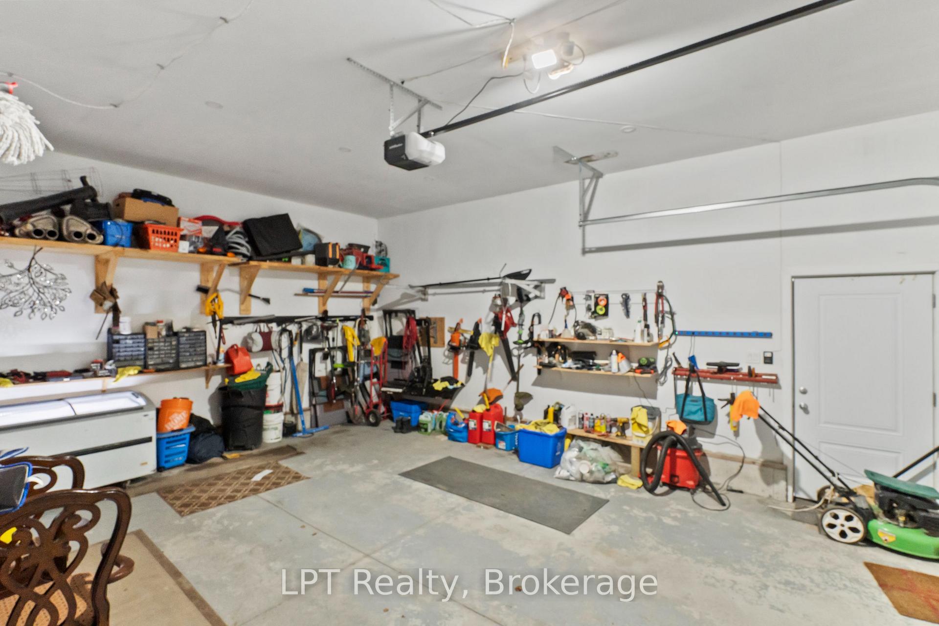 Photo 48 of 61 Pinewood Boulevard, Kawartha Lakes, Carden — HOMEH