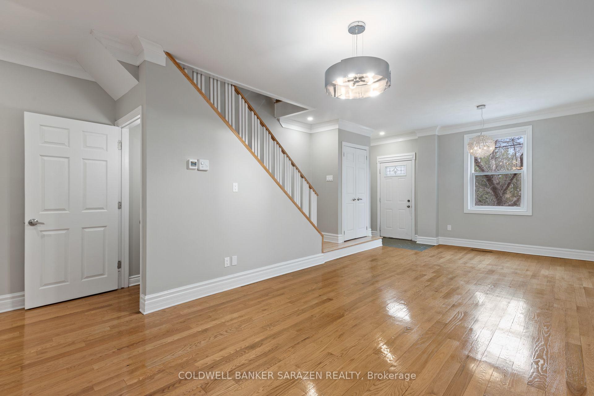 Photo 3 of 447 Green Avenue, Ottawa, Rockcliffe — HOMEH