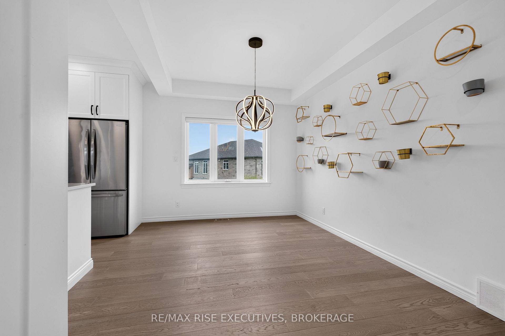 Photo 15 of 1237 Carfa Crescent, Kingston, City Northwest — HOMEH