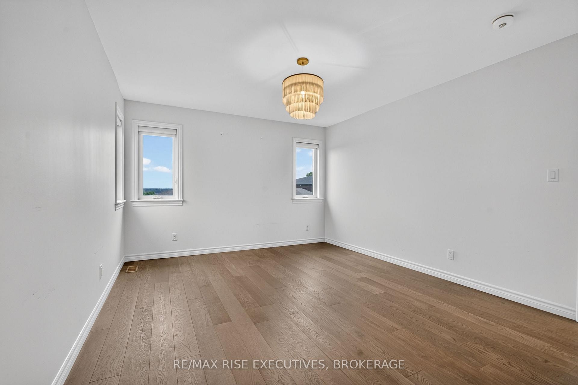 Photo 24 of 1237 Carfa Crescent, Kingston, City Northwest — HOMEH