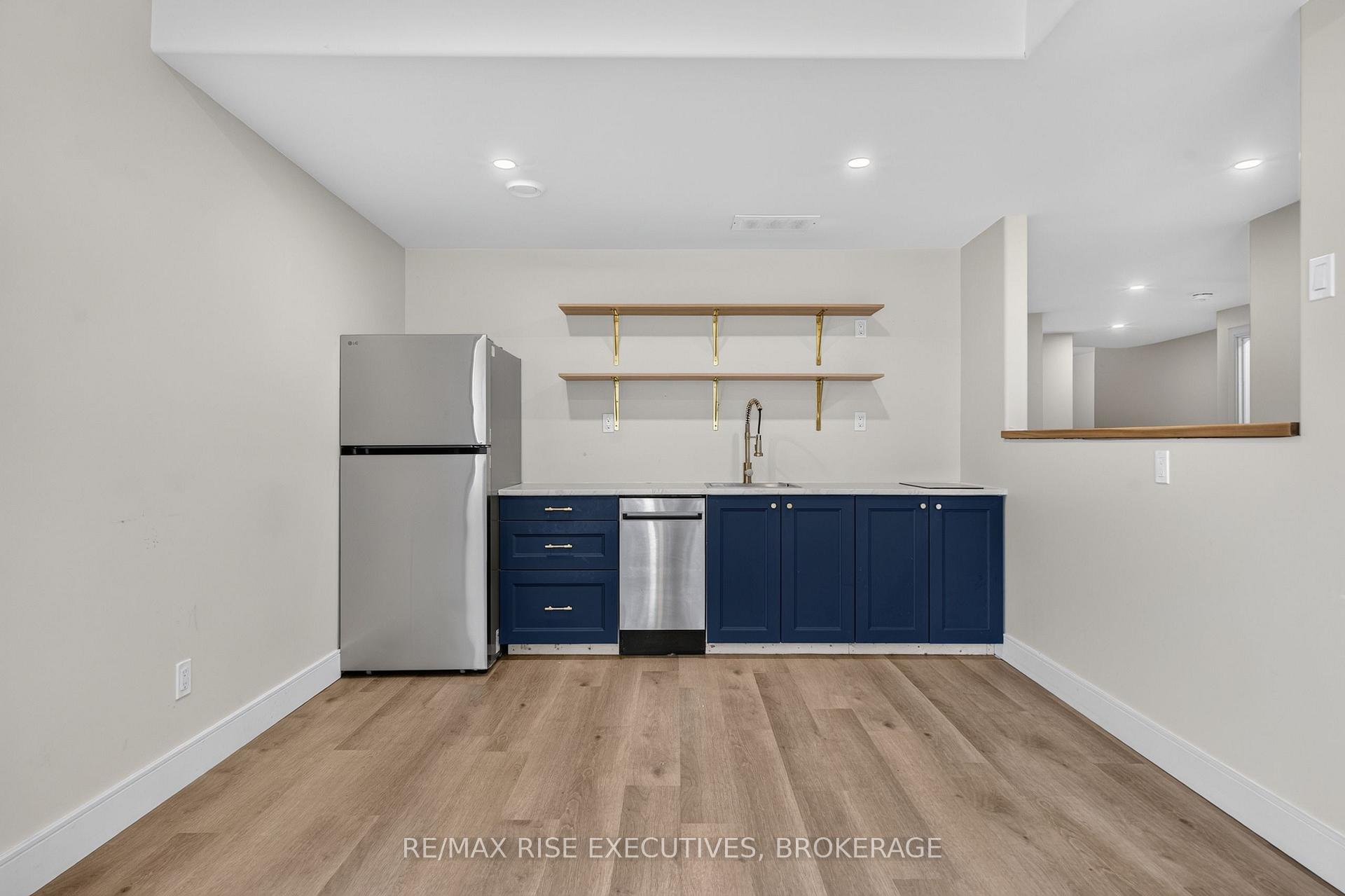 Photo 35 of 1237 Carfa Crescent, Kingston, City Northwest — HOMEH