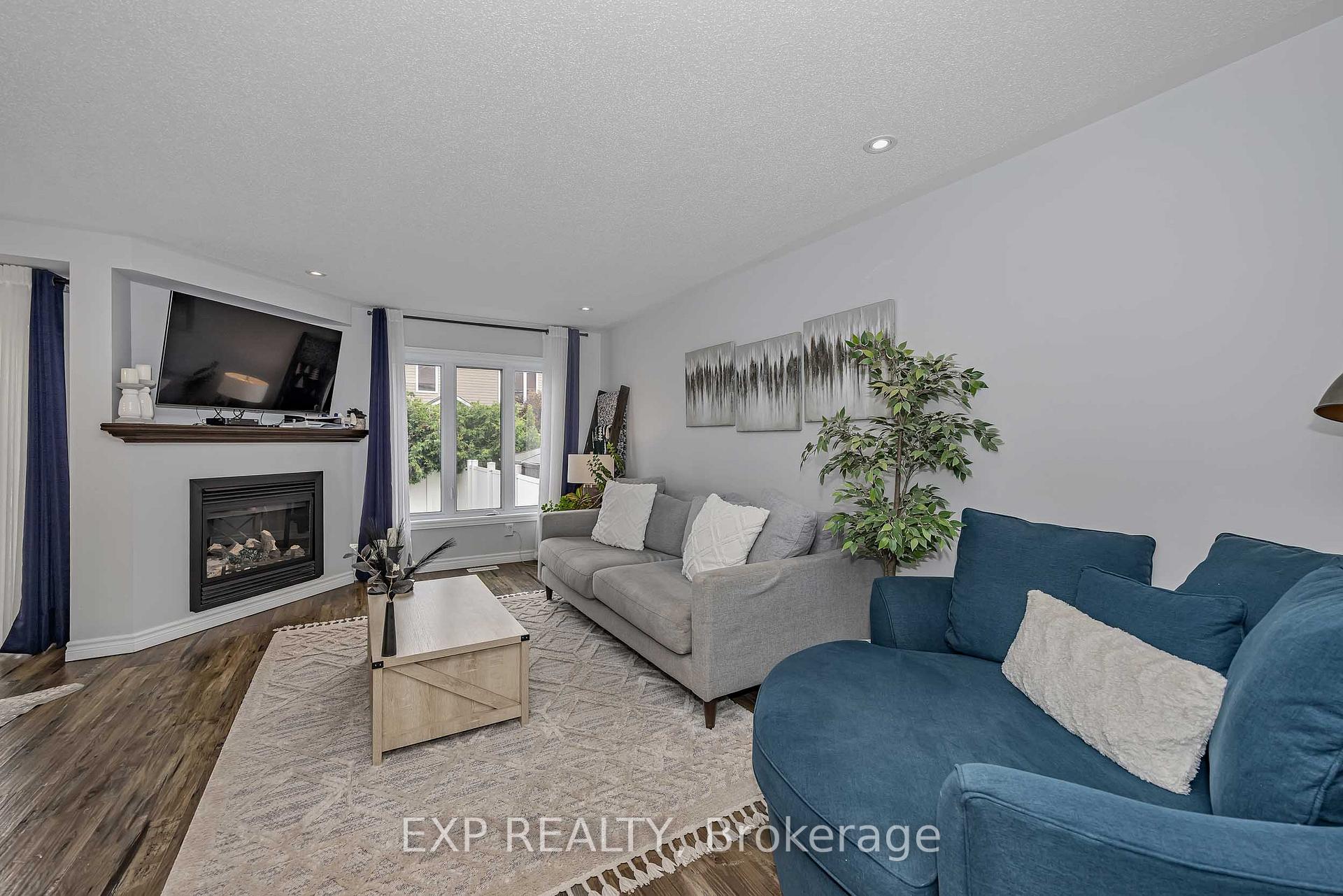 Photo 9 of 271 Garrity Crescent, Ottawa, Barrhaven - Strandherd — HOMEH