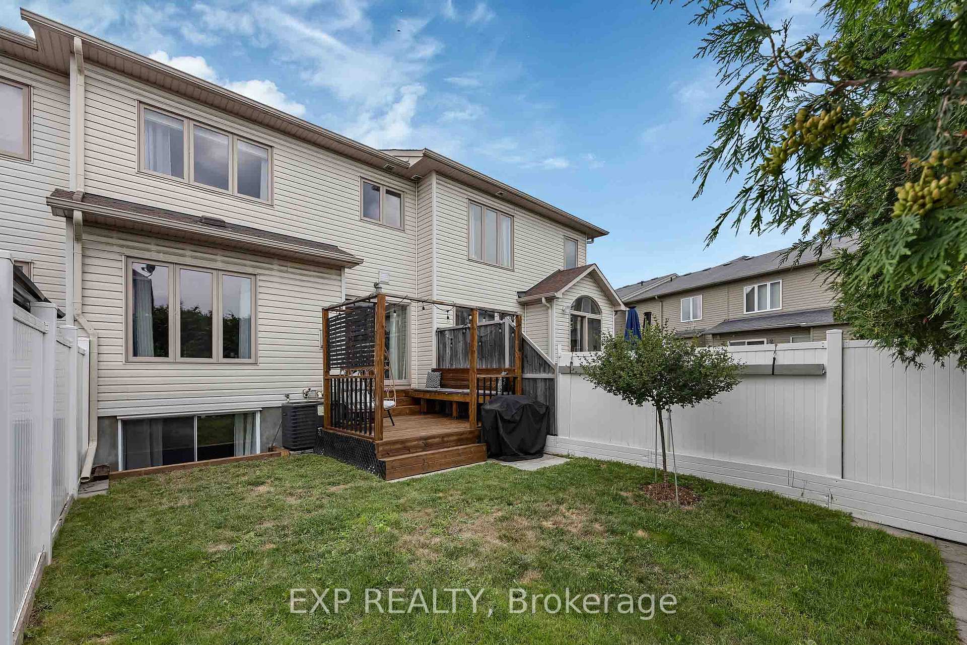 Photo 45 of 271 Garrity Crescent, Ottawa, Barrhaven - Strandherd — HOMEH
