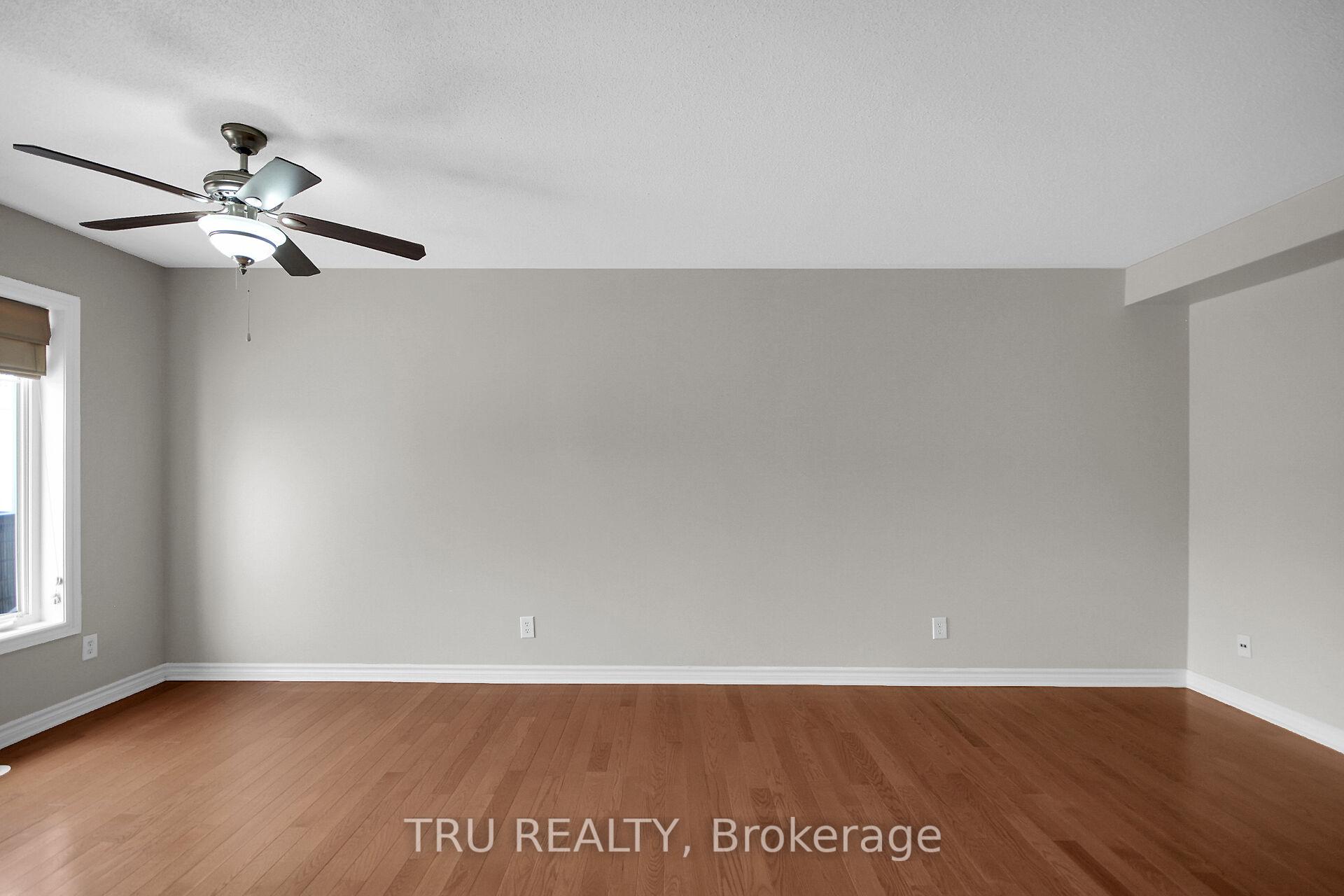 Photo 13 of 2505 Waterlilly Way, Ottawa, Barrhaven - Heritage Park — HOMEH