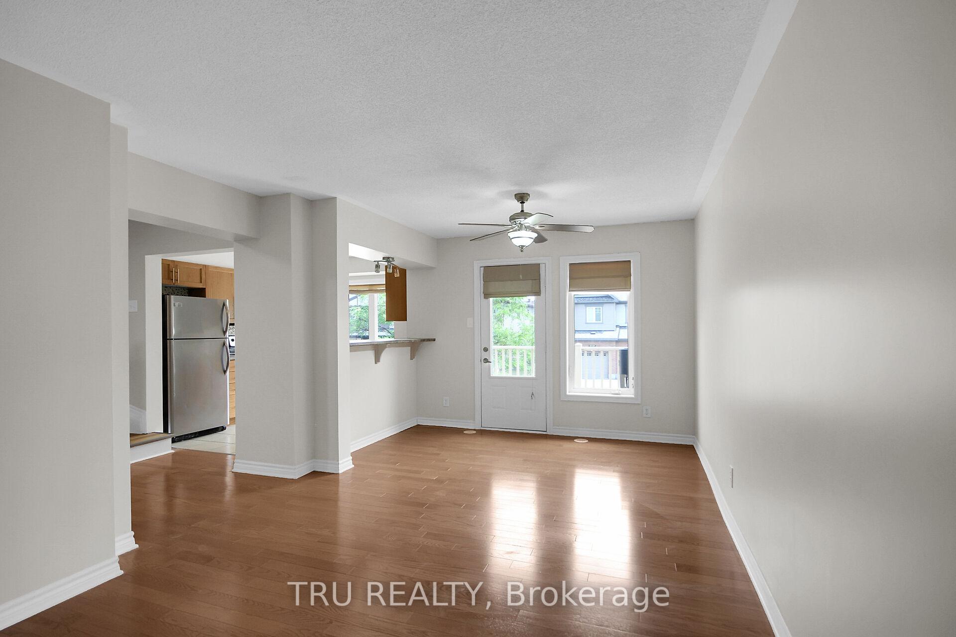 Photo 16 of 2505 Waterlilly Way, Ottawa, Barrhaven - Heritage Park — HOMEH
