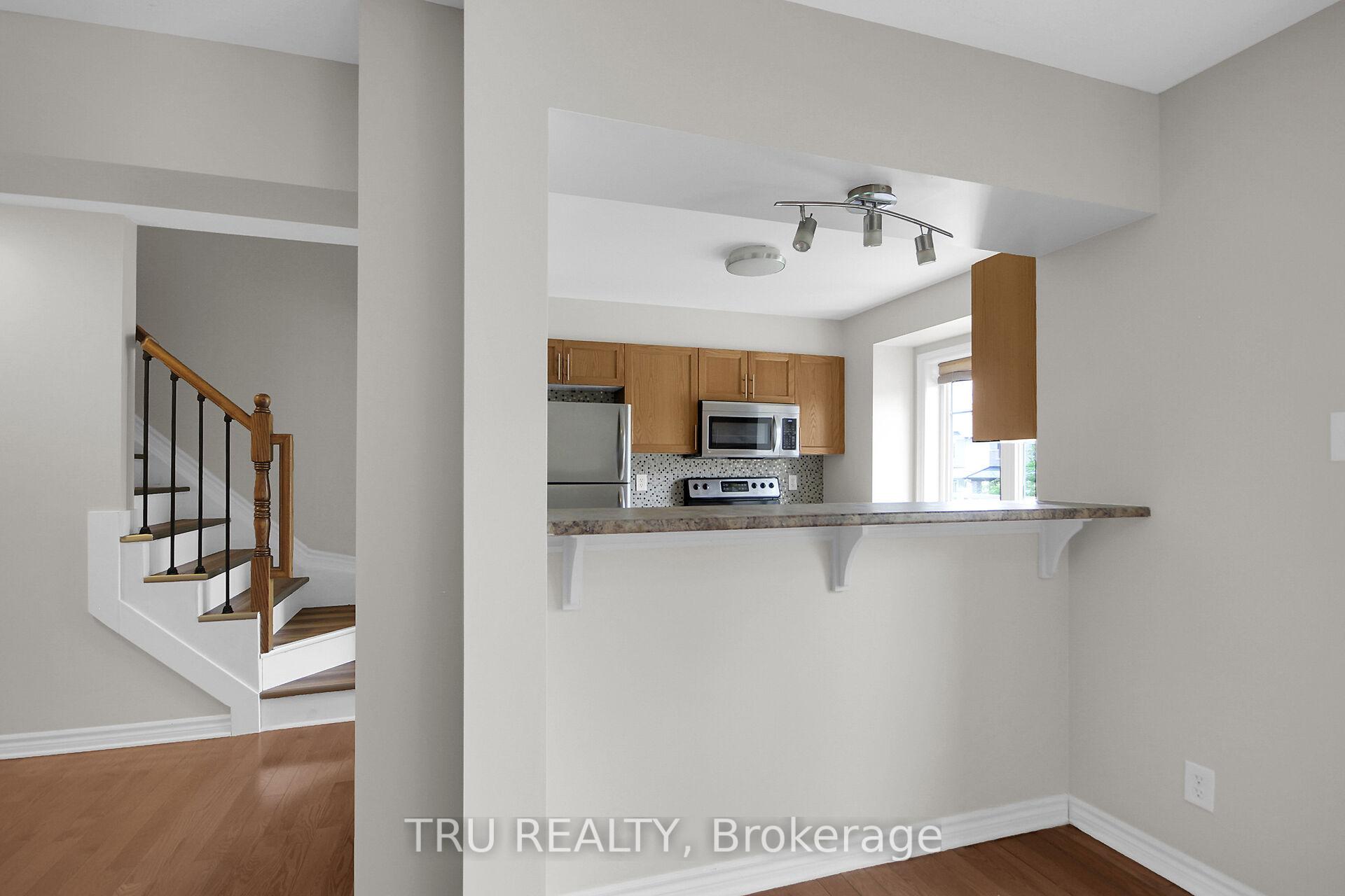Photo 21 of 2505 Waterlilly Way, Ottawa, Barrhaven - Heritage Park — HOMEH