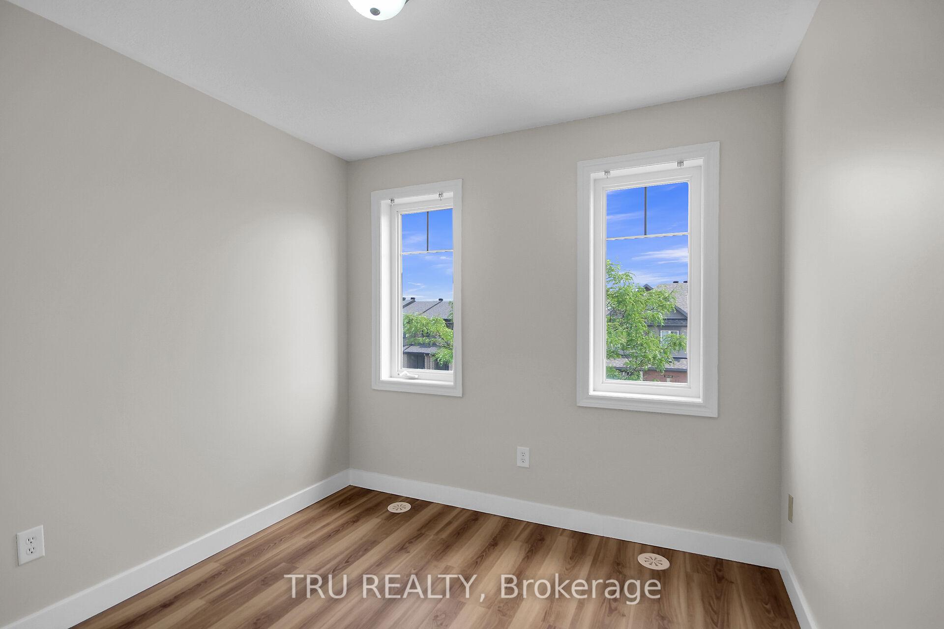 Photo 26 of 2505 Waterlilly Way, Ottawa, Barrhaven - Heritage Park — HOMEH
