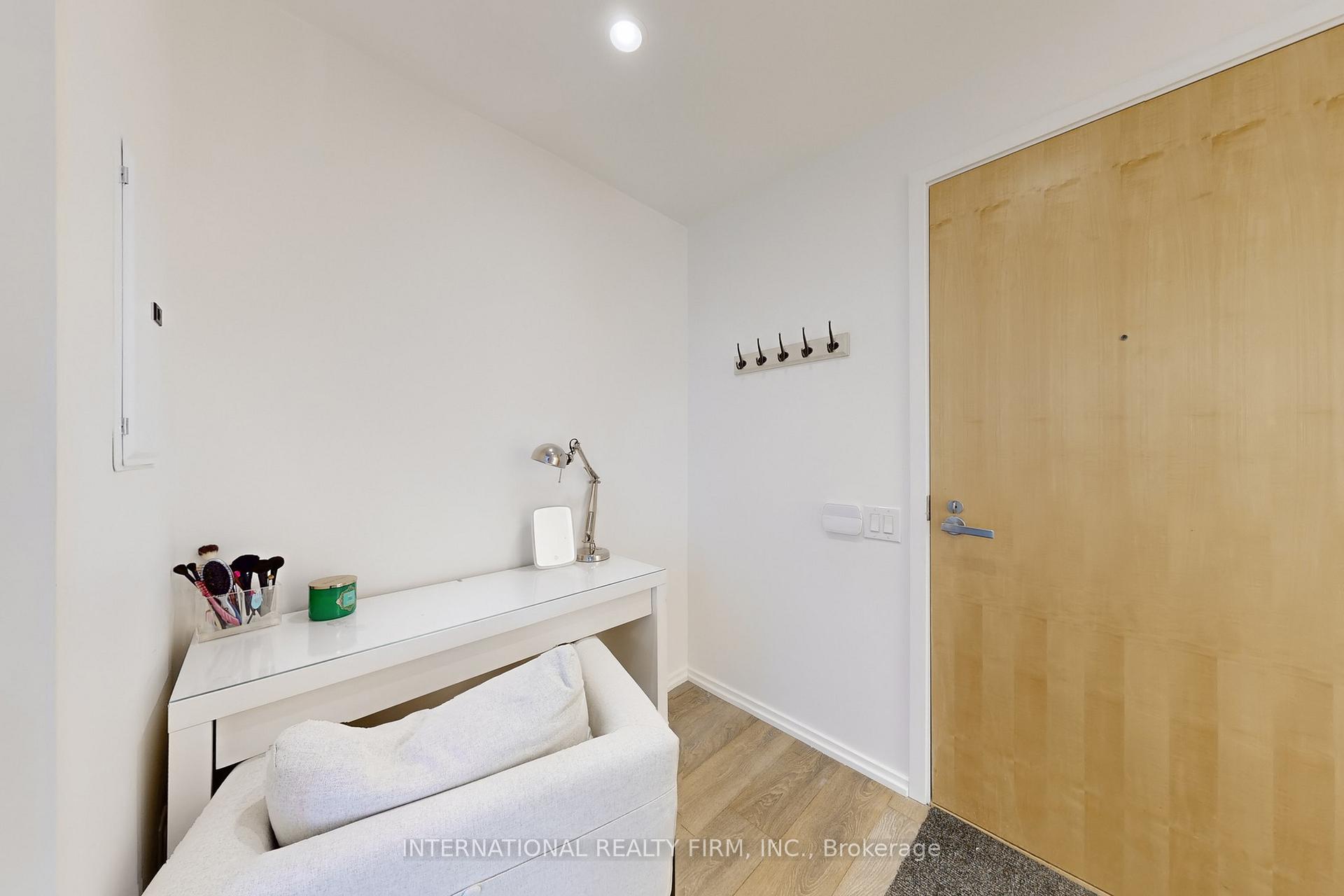 Photo 4 of Unit 2911, 45 Charles Street E, Toronto, Church-Yonge Corridor — HOMEH