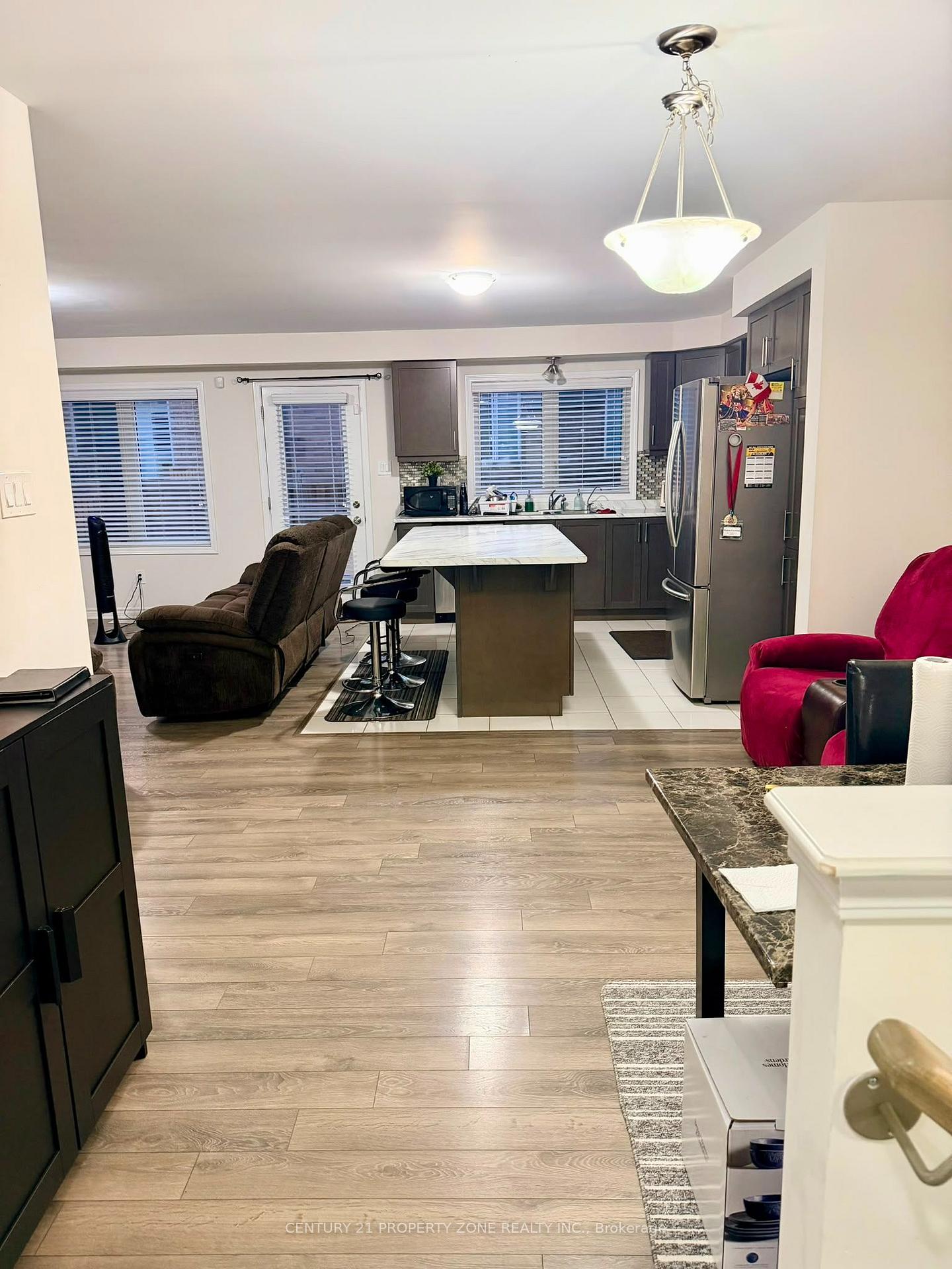 Photo 6 of 40 Leblanc Crescent, Brampton, Northwest Brampton — HOMEH