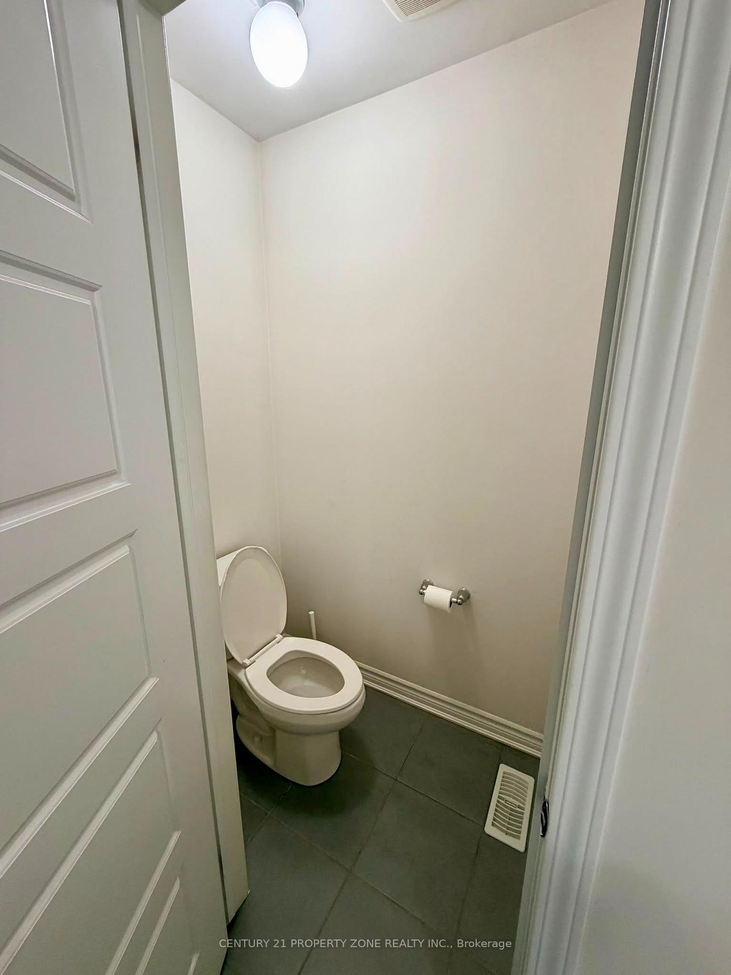 Photo 31 of 40 Leblanc Crescent, Brampton, Northwest Brampton — HOMEH