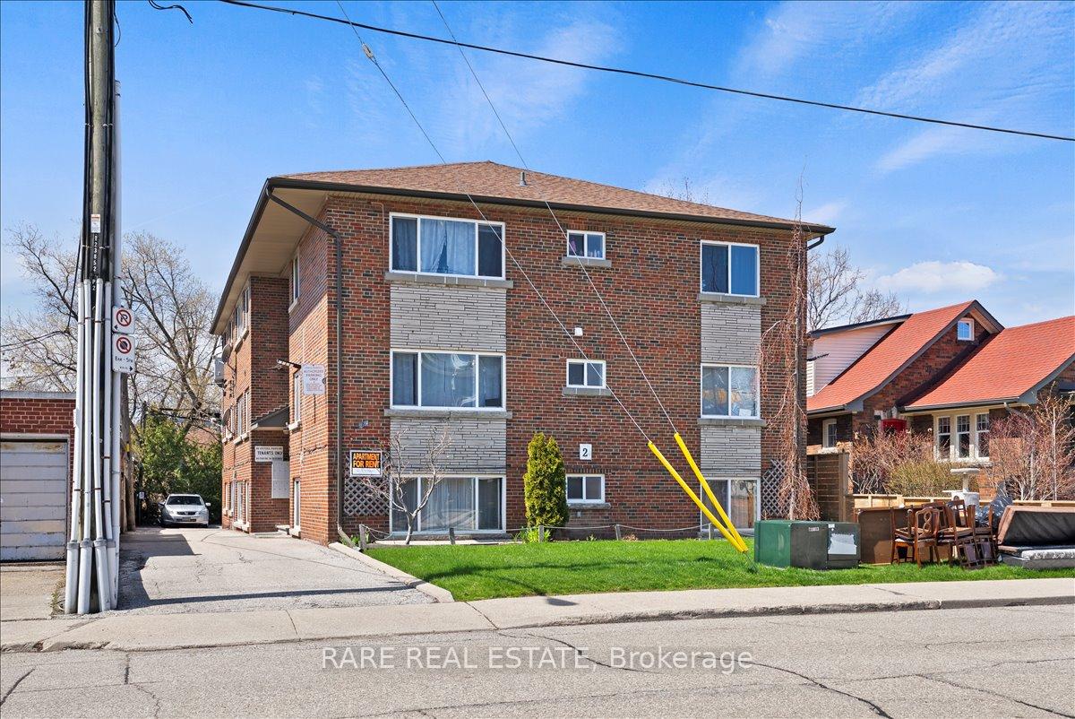 Photo 16 of Unit 4, 2 Twenty First Street, Etobicoke, New Toronto — HOMEH