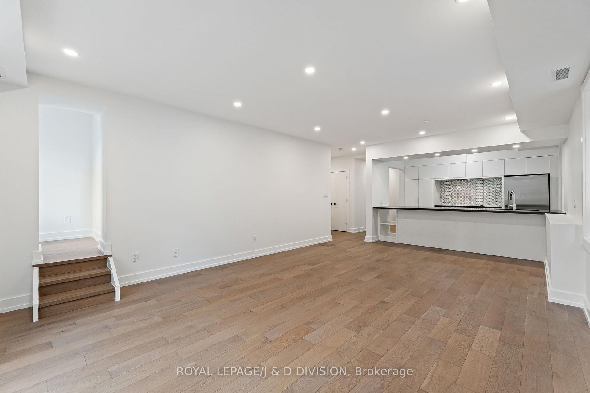 Photo 12 of Unit 4, 314 Lonsdale Road, Toronto, Forest Hill South — HOMEH