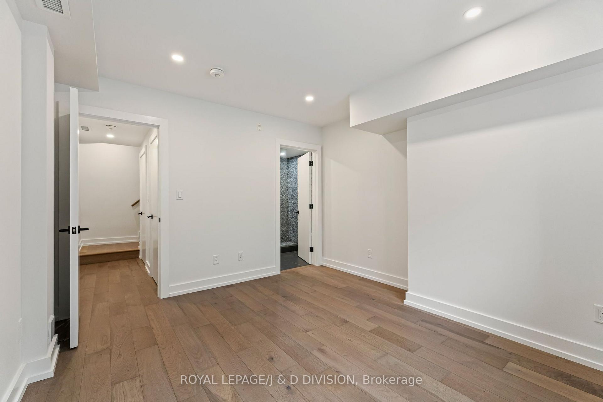 Photo 39 of Unit 4, 314 Lonsdale Road, Toronto, Forest Hill South — HOMEH