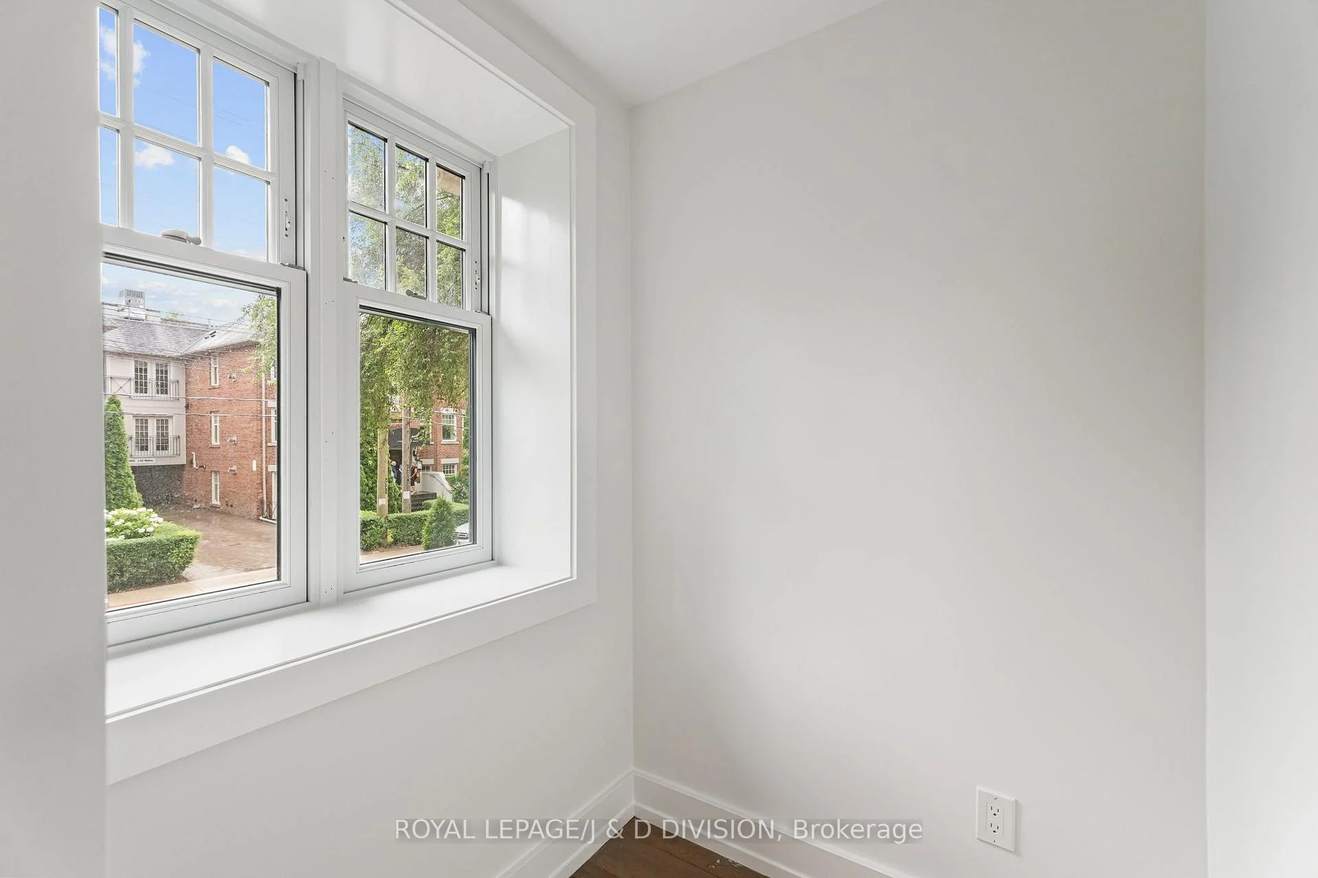 Photo 15 of Unit 4, 314 Lonsdale Road, Toronto, Forest Hill South — HOMEH