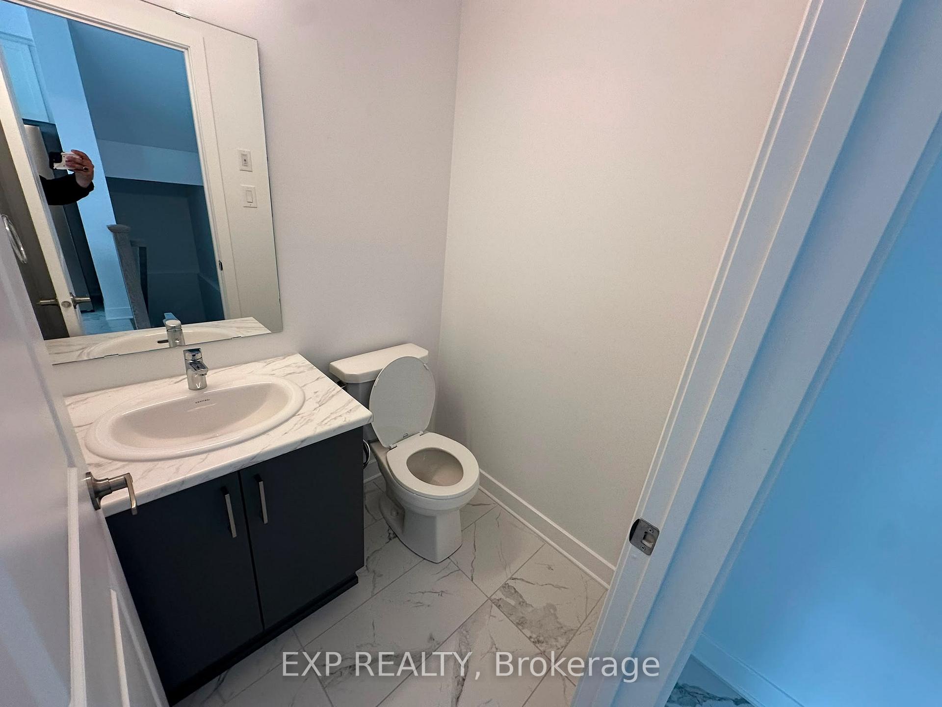 Photo 12 of Unit J, 1055 Cedar Creek Drive, Ottawa, Blossom Park/Kemp Park/Findlay Creek — HOMEH