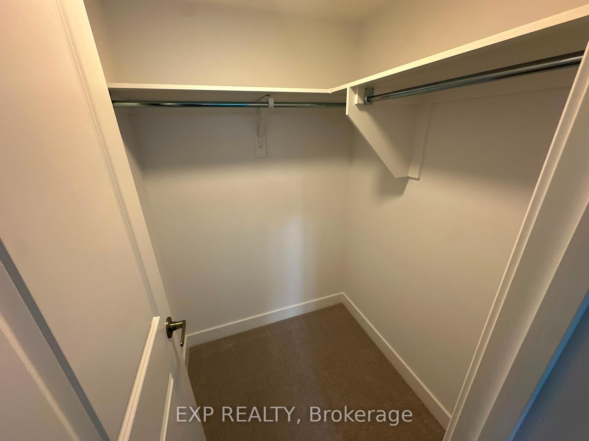 Photo 13 of Unit J, 1055 Cedar Creek Drive, Ottawa, Blossom Park/Kemp Park/Findlay Creek — HOMEH